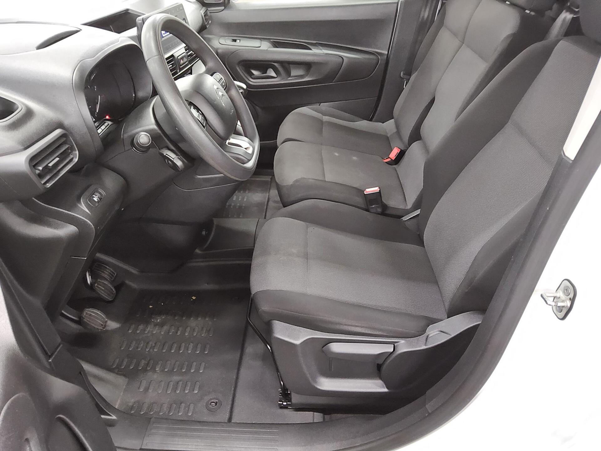 Citroën Berlingo 1.5 BlueHDI Club XL 3-Sitze Klima PDC 8