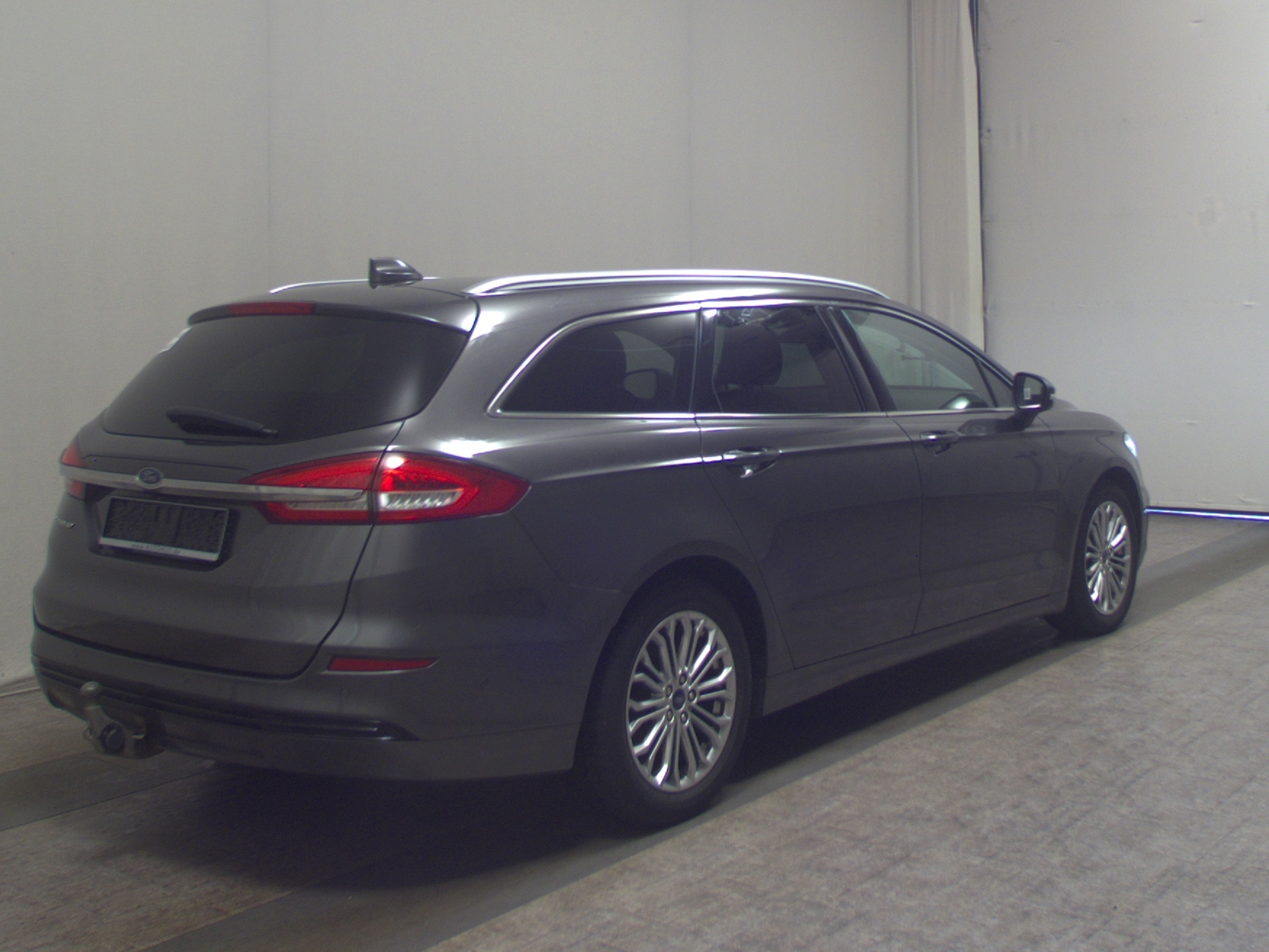 Ford Mondeo Turnier 2.0 EB Titanium Navi LED AHK RFK 4