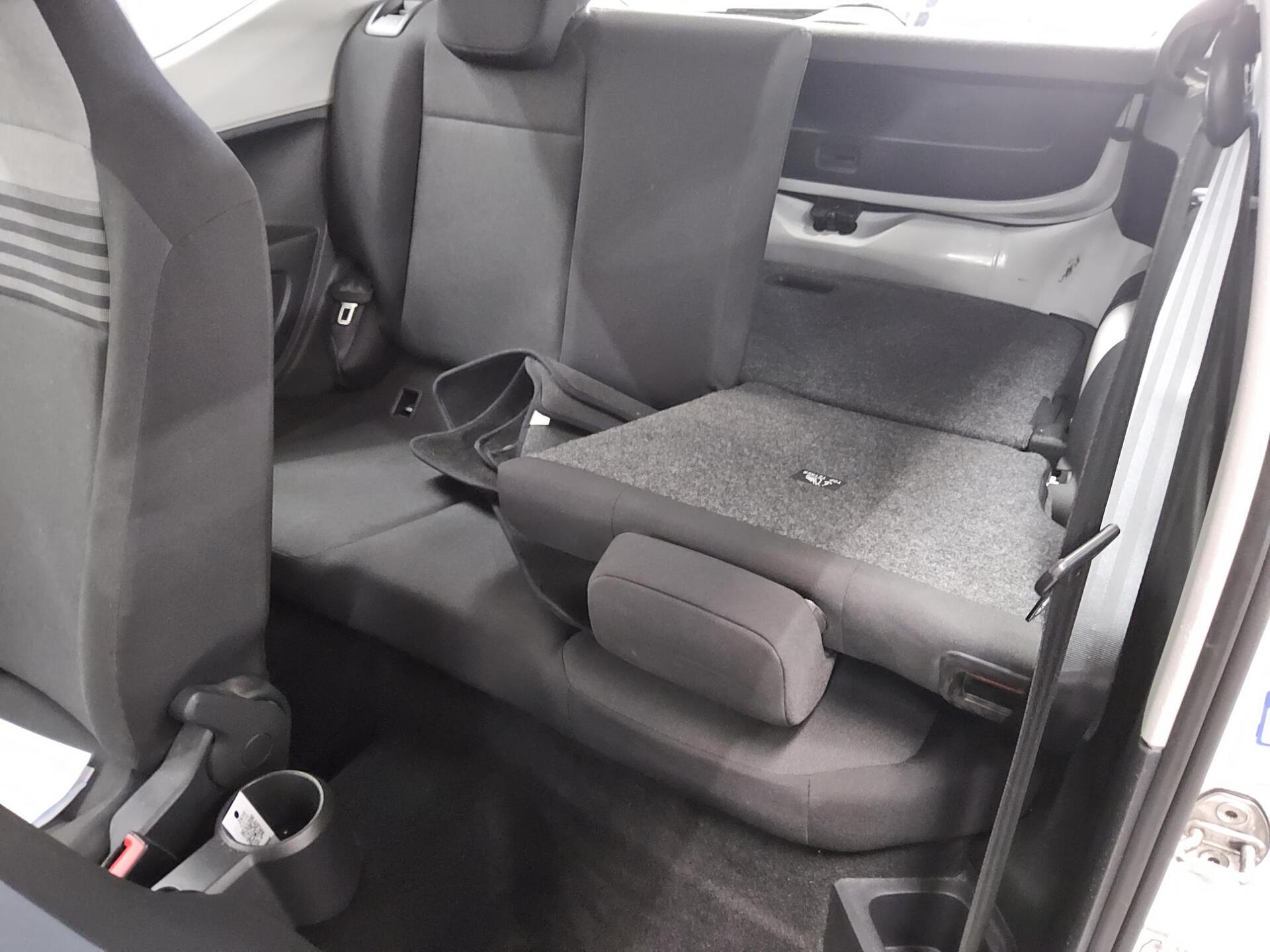 Volkswagen up! 1.0 Move 4-Sitzer Shz Klima 12