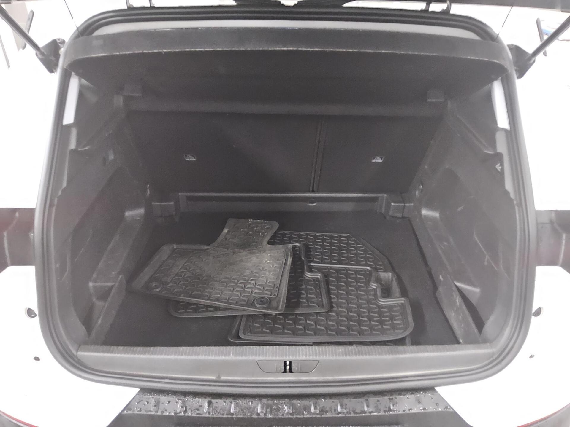 Opel Grandland X 1.5 D Business Ed. Navi Ahk LED Shz 11