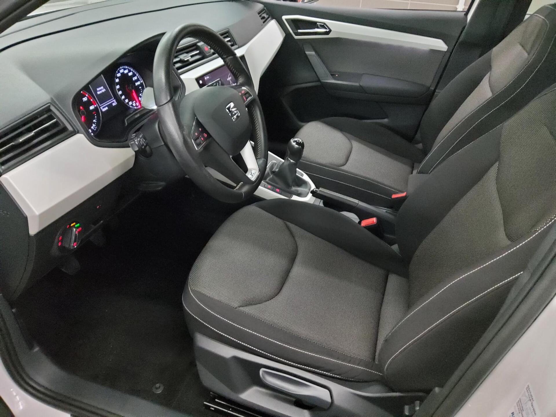 Seat Arona 1.0 TSI Xcellence Navi AHK PDC Tempomat 8