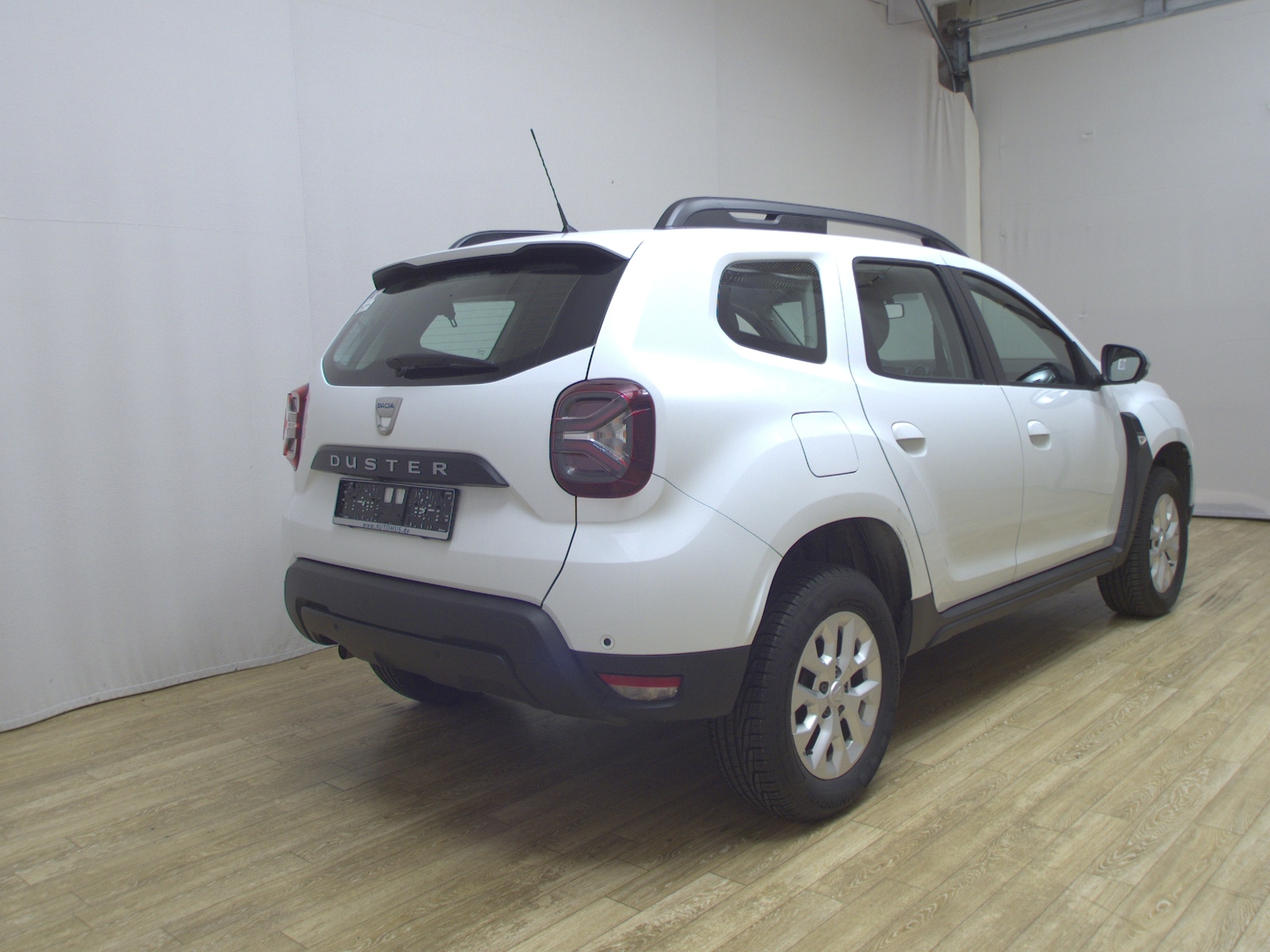 Dacia Duster 1.5 dCi Comfort Navi LED RfK Shz Tempomat 4