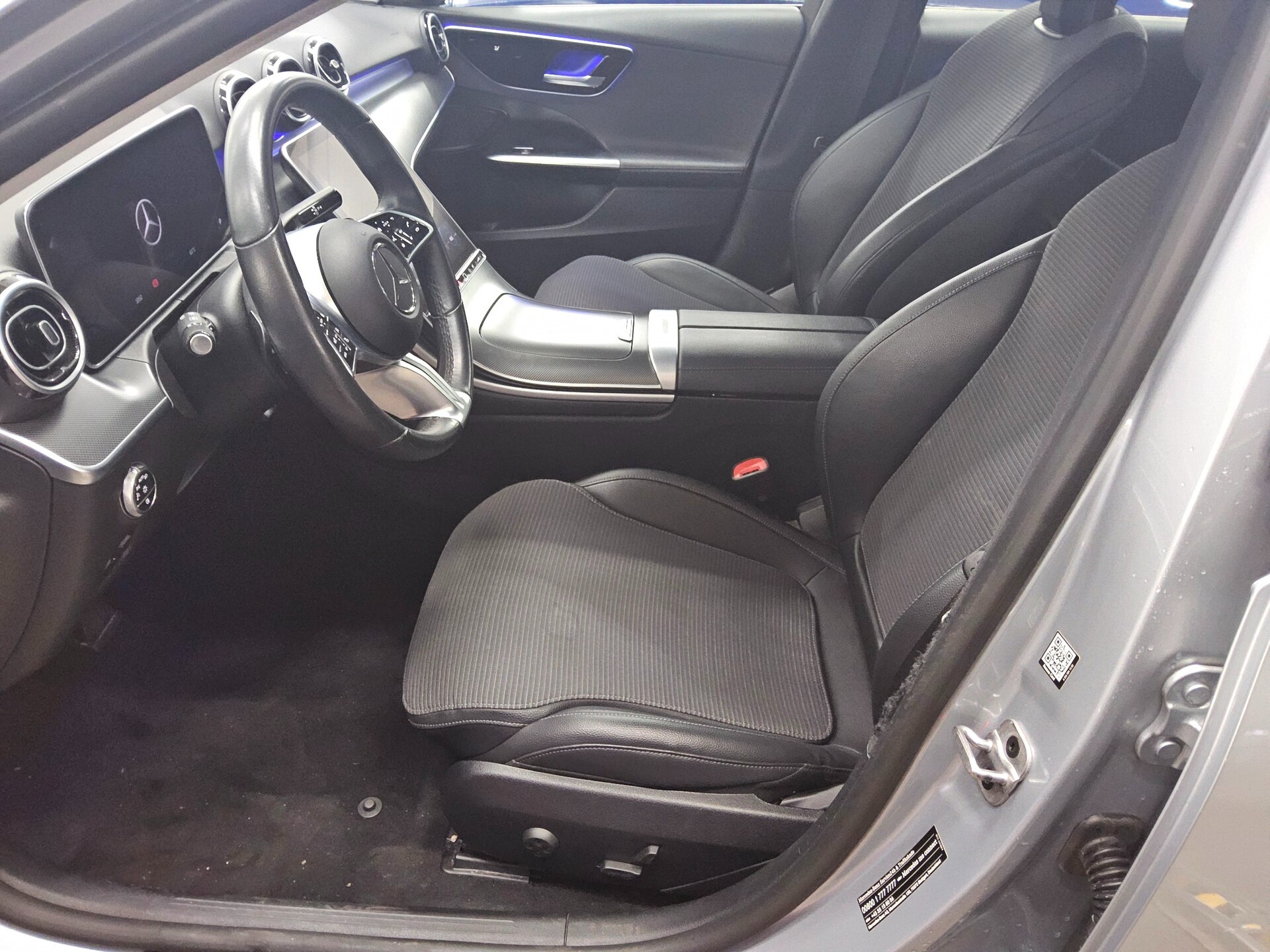 Mercedes-Benz C 220 T d Avantgarde Navi MBUX AHK RFK Distr.+ 9