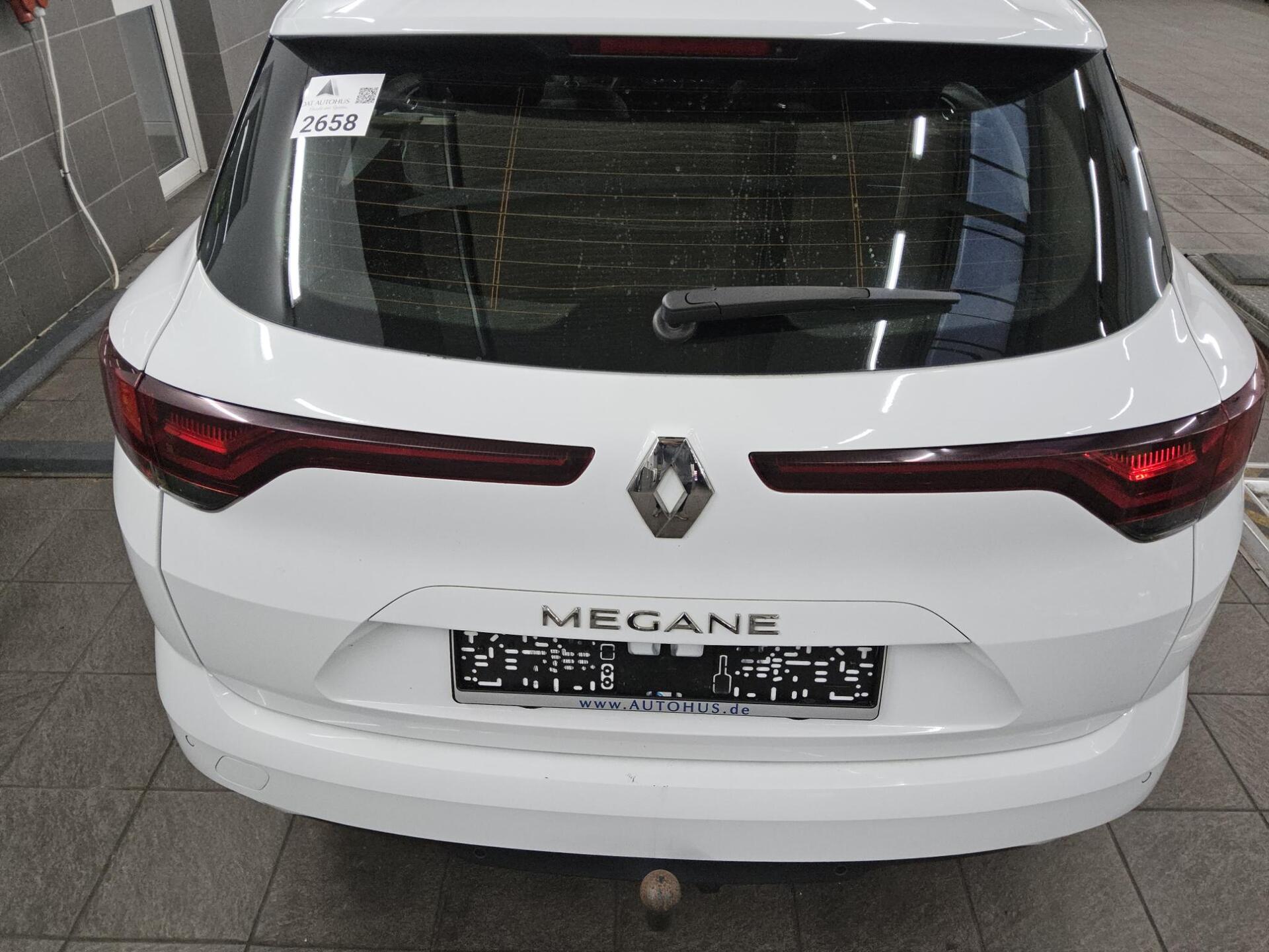 Renault Megane Grandtour 1.5 BLUE dCi Navi LED AHK Shz 11