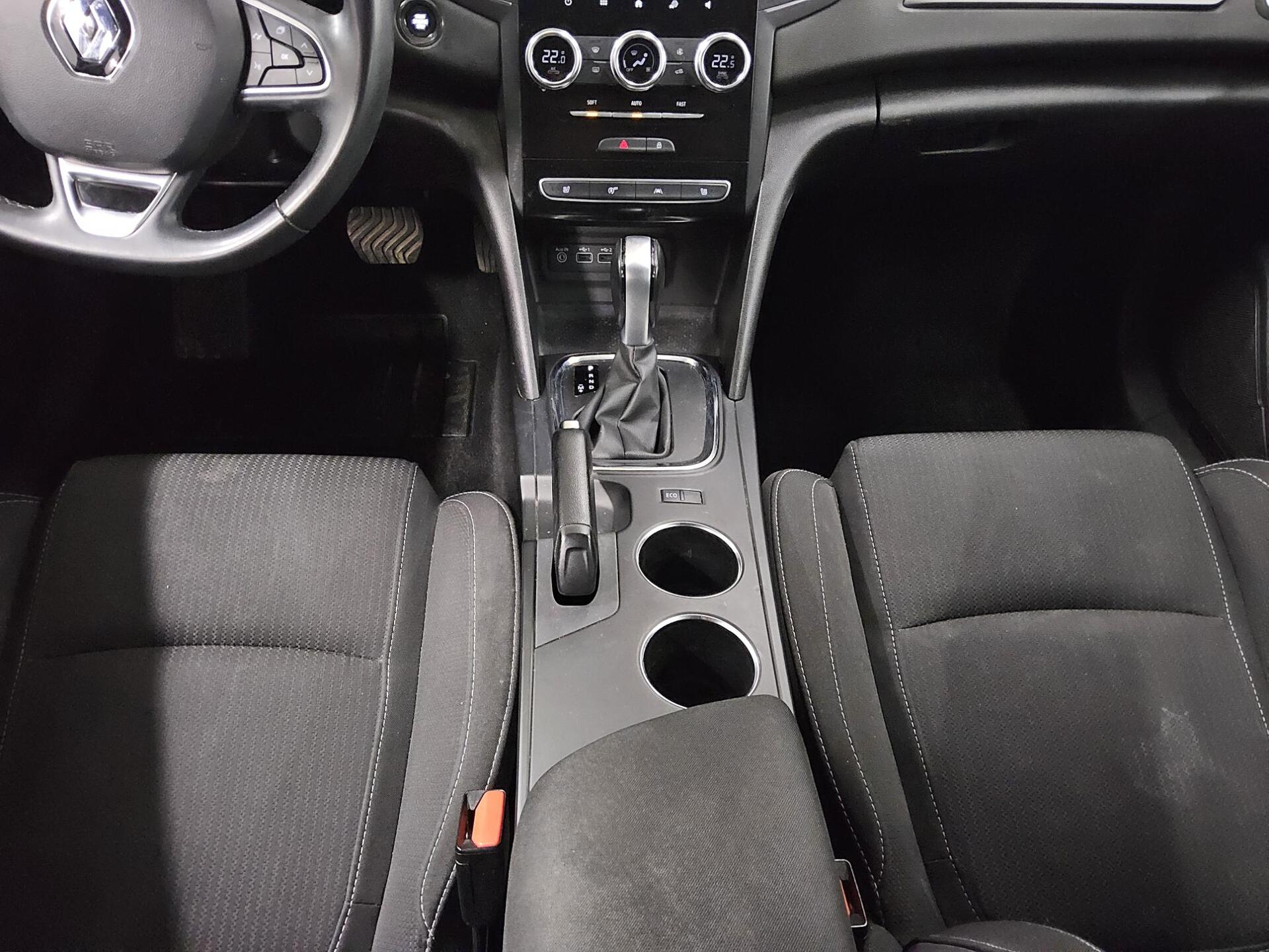 Renault Megane Grandtour 1.5 BLUE dCi Navi LED AHK Shz 6