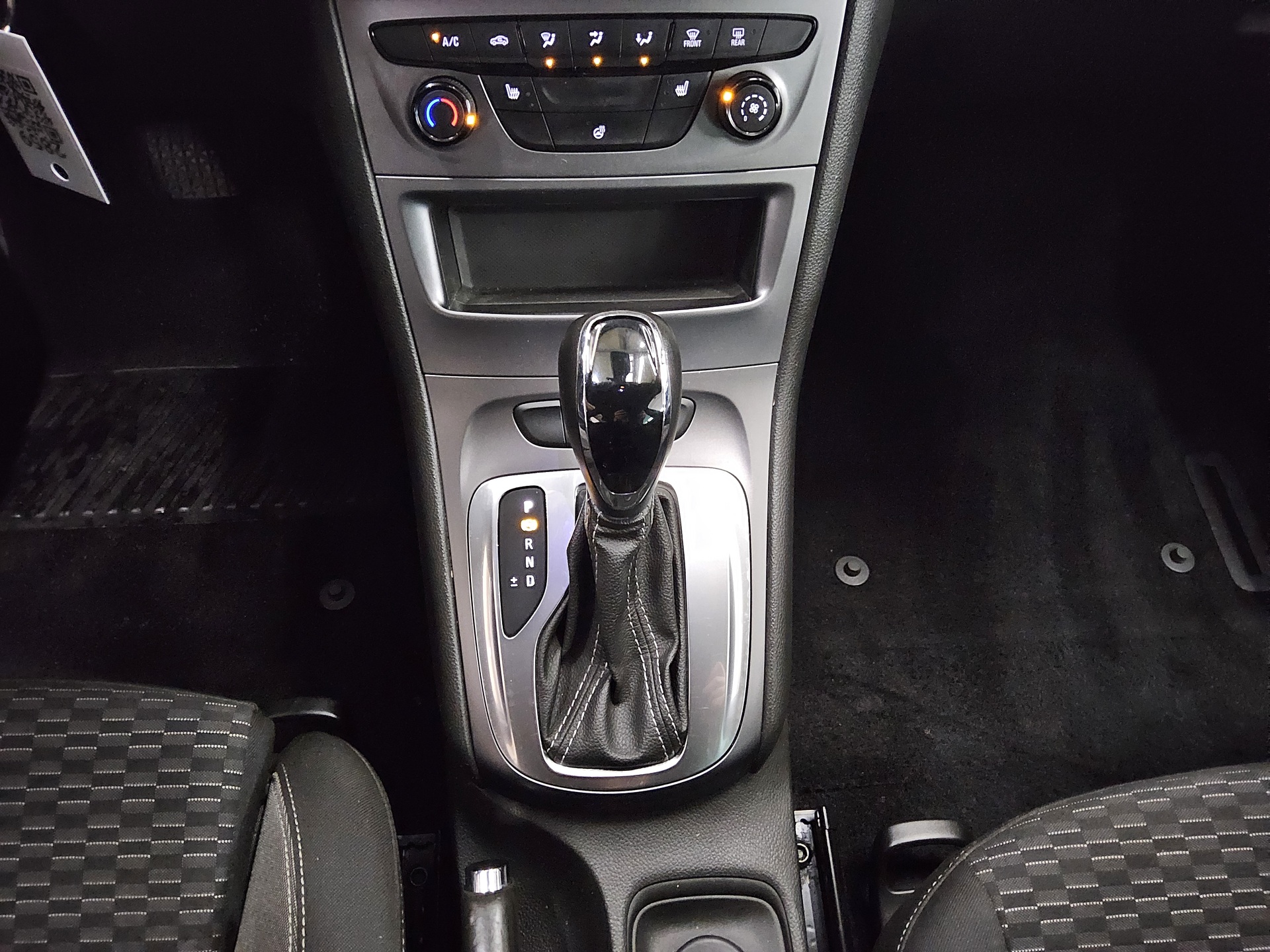 Opel Astra ST 1.5 D Business Ed. Navi LED AHK Shz PDC 6