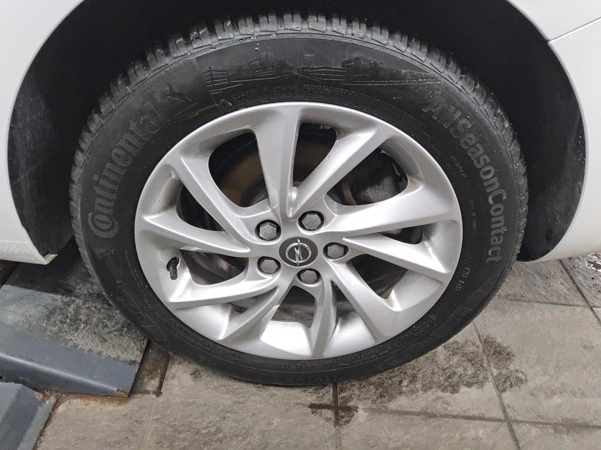 Opel Astra ST 1.5 D Edition Navi LED Tempomat PDC AHK 10