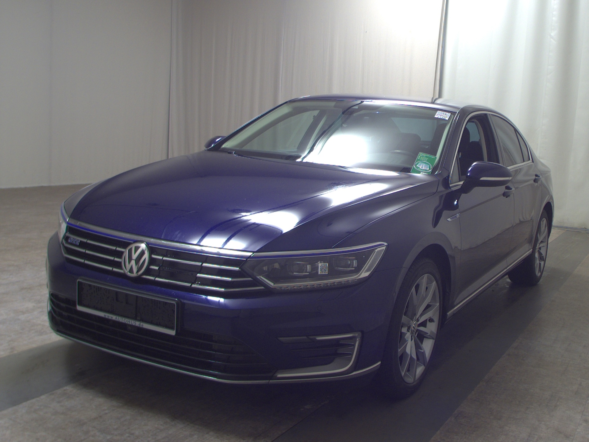 Volkswagen Passat GTE 1.4 TSI Navi LED AID RfK HuD ACC Shz 2