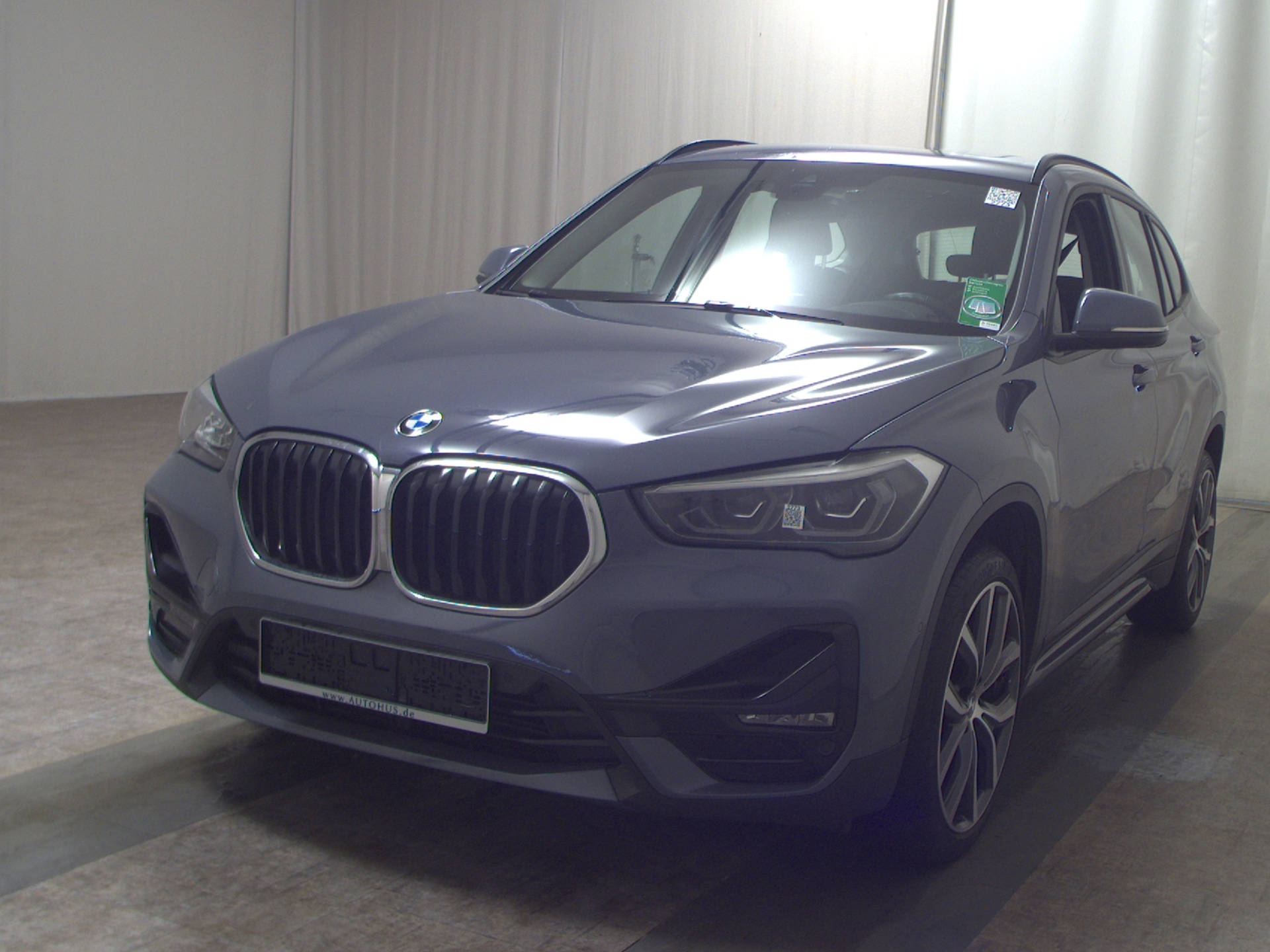 BMW X1 xDrive20d Sport-Line Nav Pano HuD H-K LED AHK 2