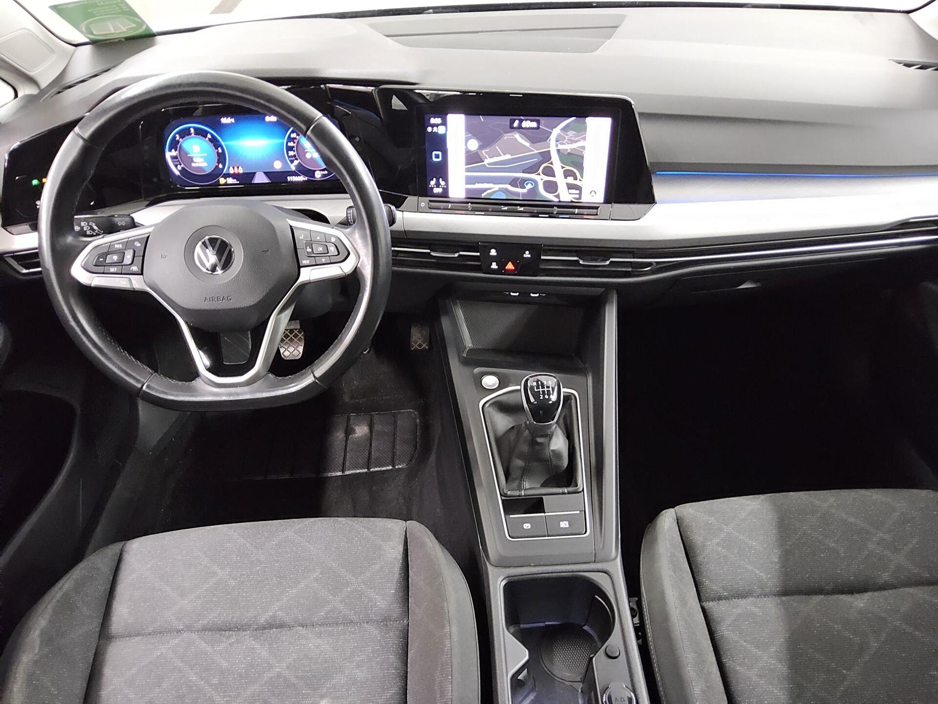 Volkswagen Golf-8 Var. 2.0 TDI Life Navi LED AID ACC DAB+ 5