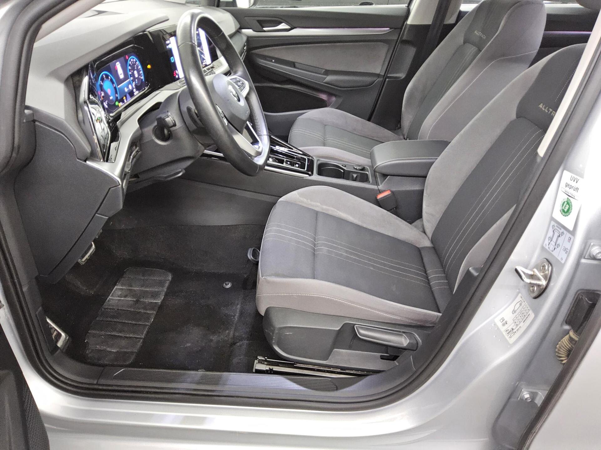 Volkswagen Golf-8 Alltrack 2.0 TDI 4M Navi LED+ AID AHK ACC 9