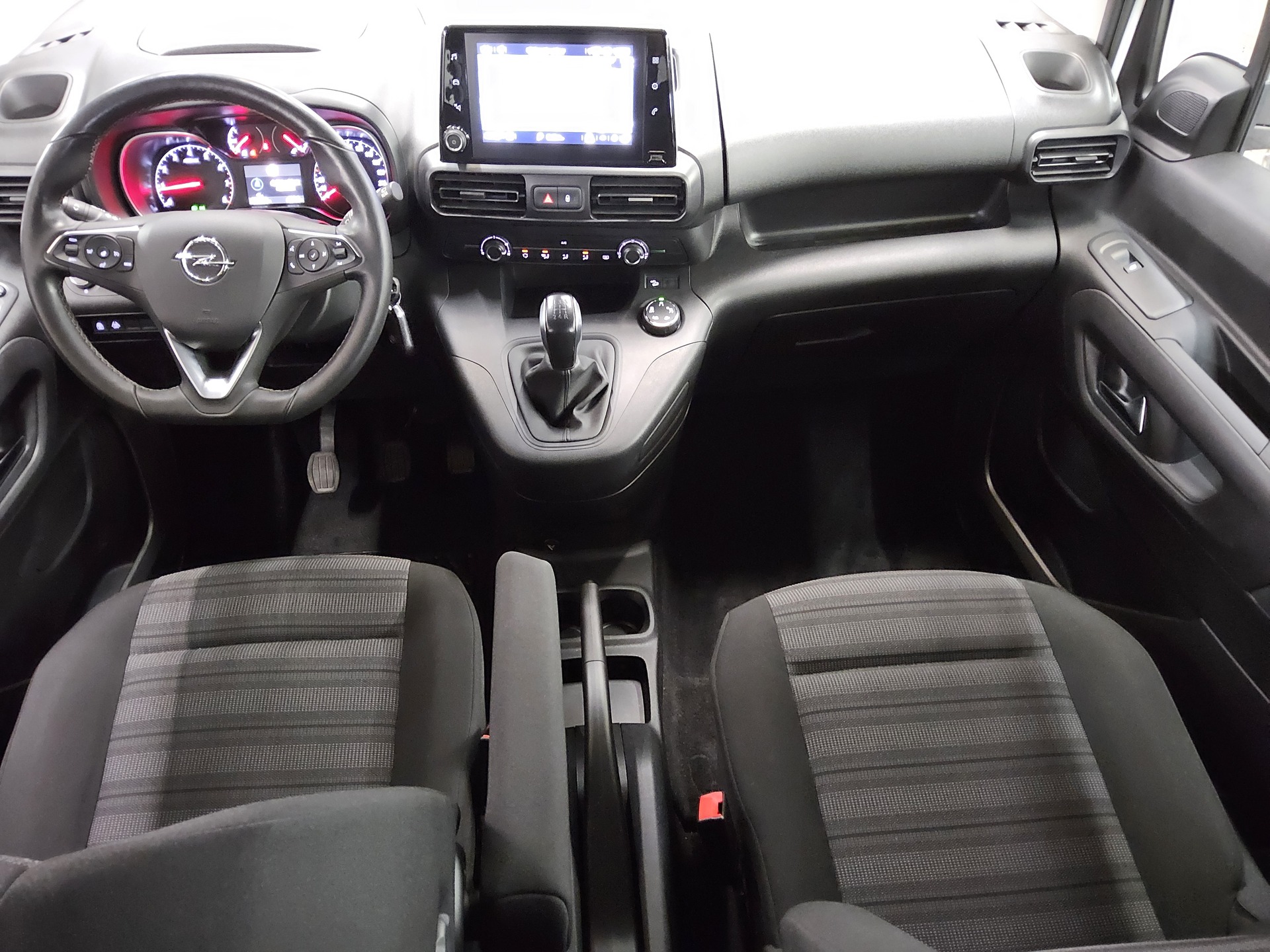 Opel Combo Life 1.5 D Edition 5-Sitzer Navi AHK PDC 5