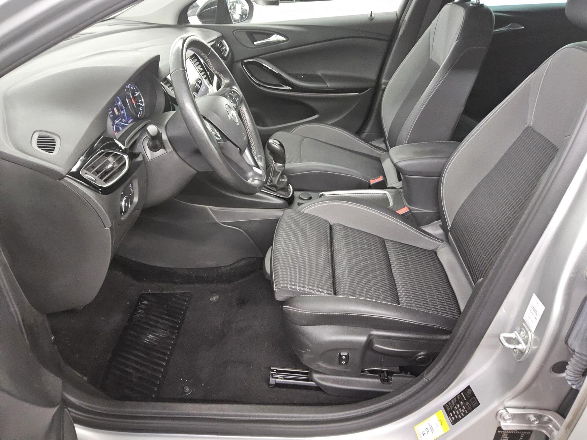 Opel Astra ST 1.5 D Business Elegance Navi LED RFK 8