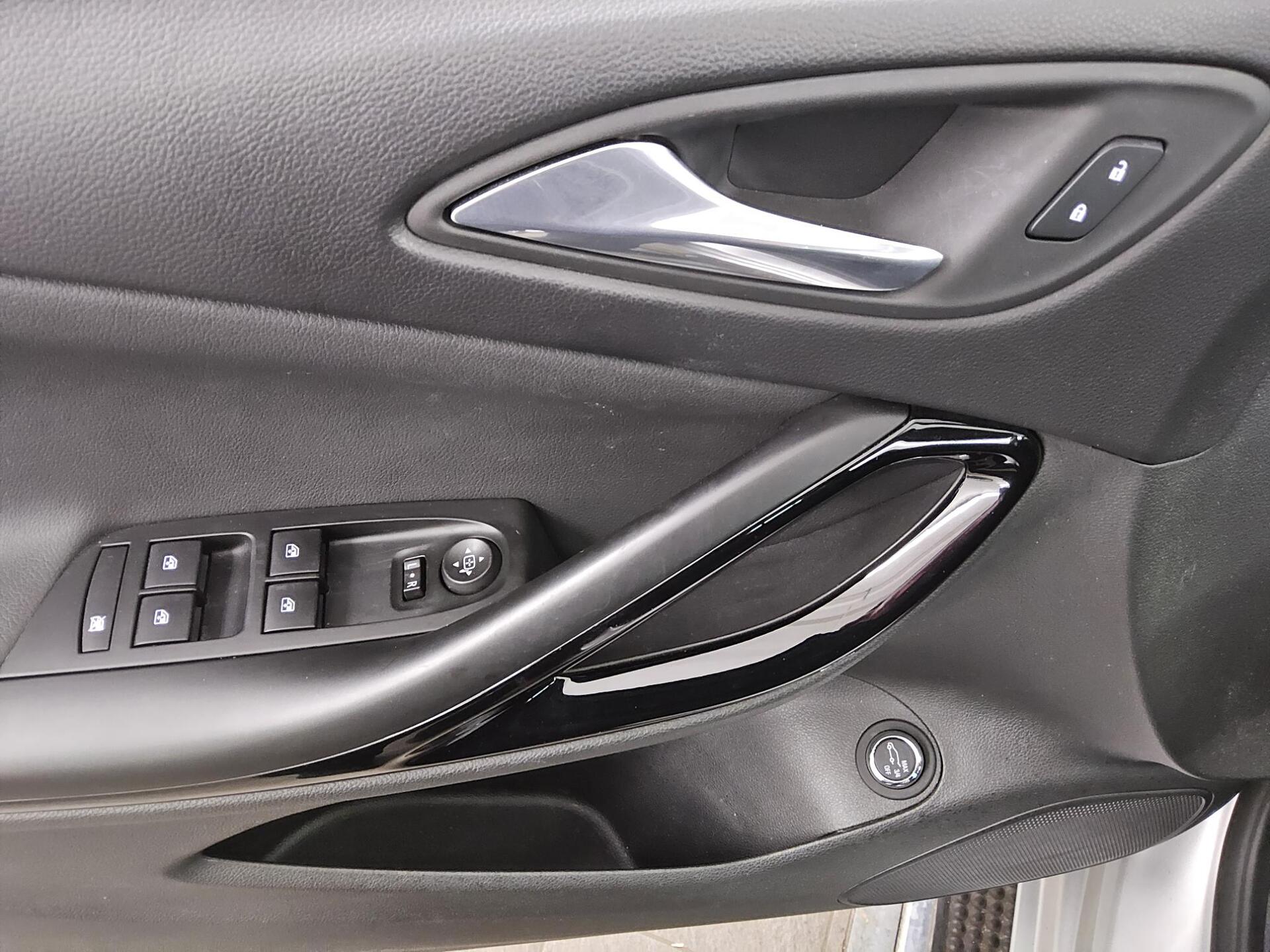 Opel Astra ST 1.5 D Business Elegance Navi LED RFK 9