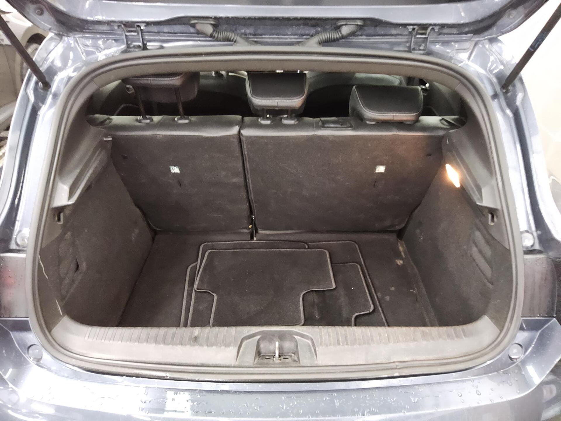 Renault Clio 1.0 Life T-Leder Navi LED Shz PDC BT 12