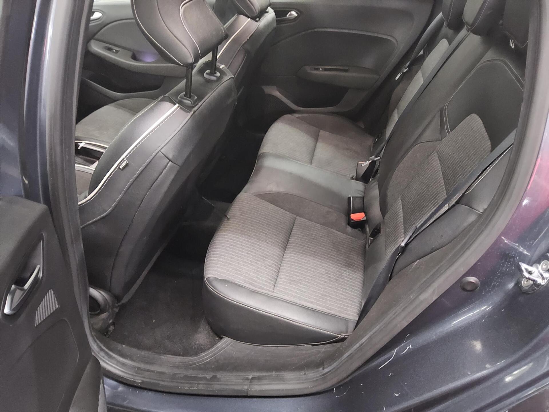 Renault Clio 1.0 Life T-Leder Navi LED Shz PDC BT 13