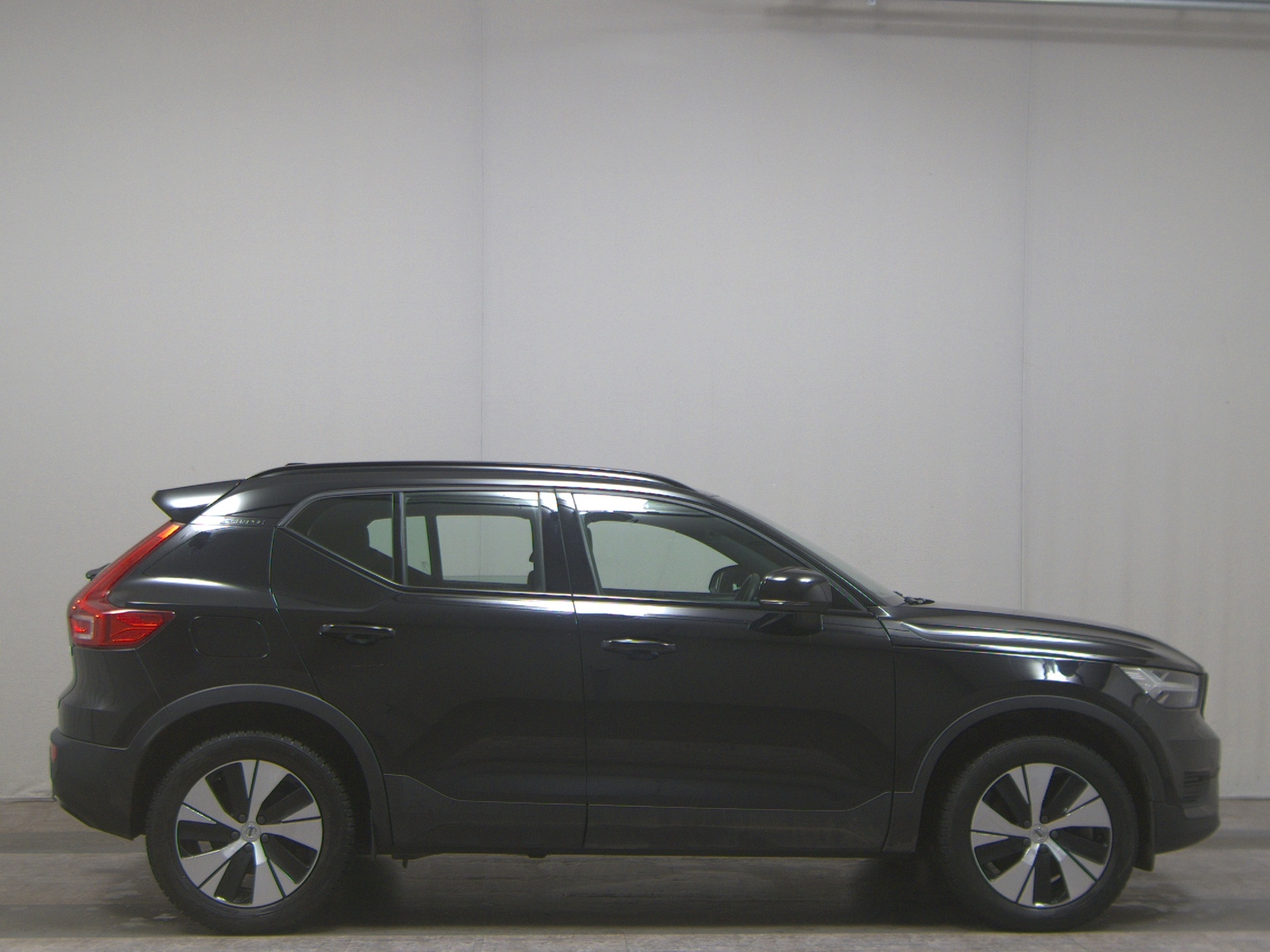 Volvo XC40 T5 Recharge Navi LED RfK AHK ACC PDC SHZ