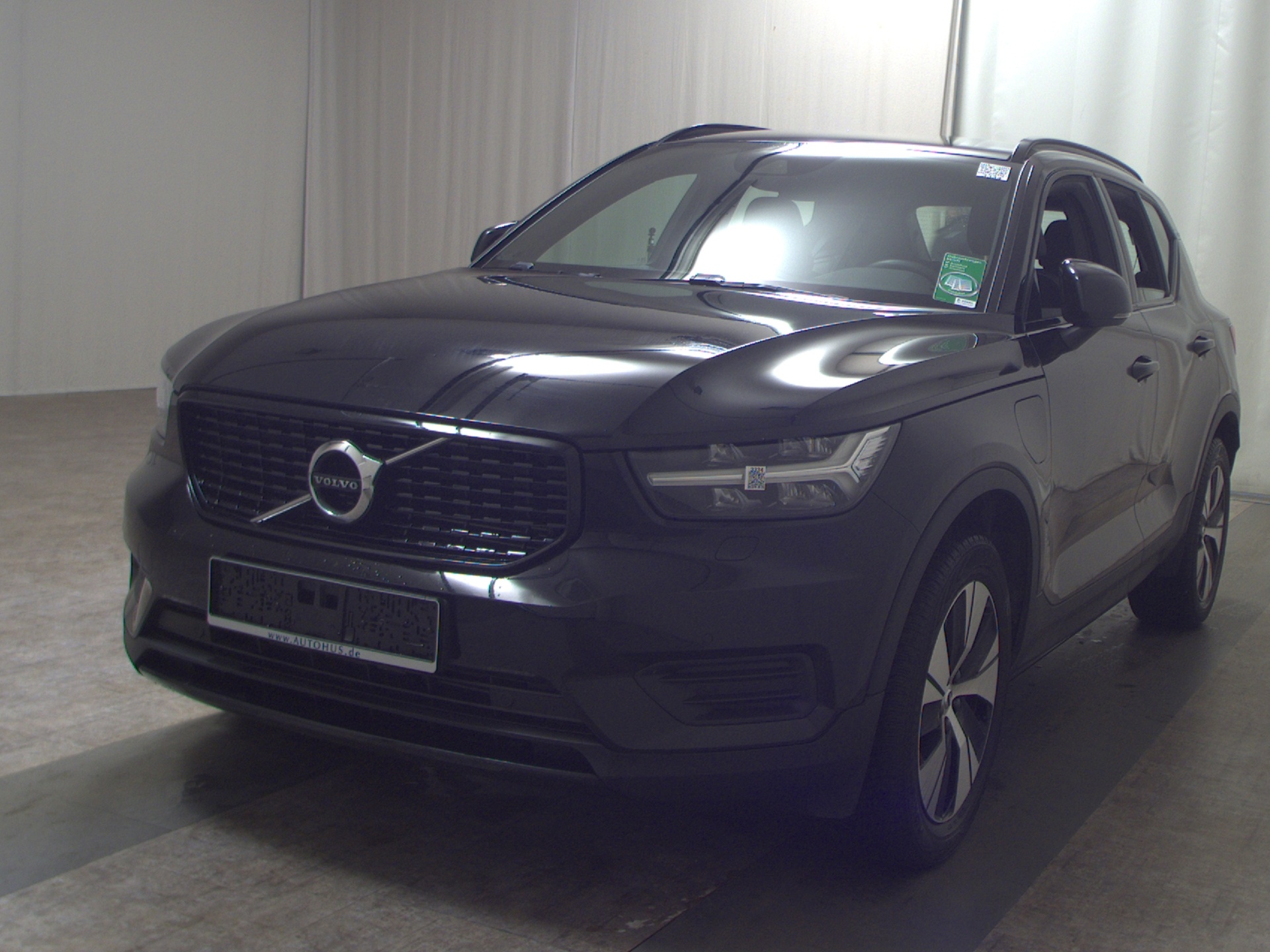 Volvo XC40 T5 Recharge Navi LED RfK AHK ACC PDC SHZ 2
