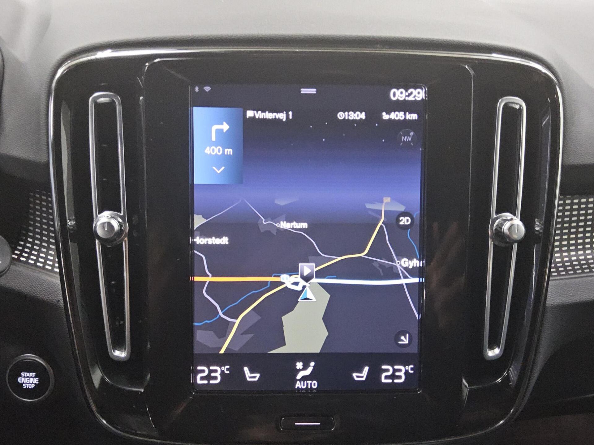 Volvo XC40 T5 Recharge Navi LED RfK AHK ACC PDC SHZ 7