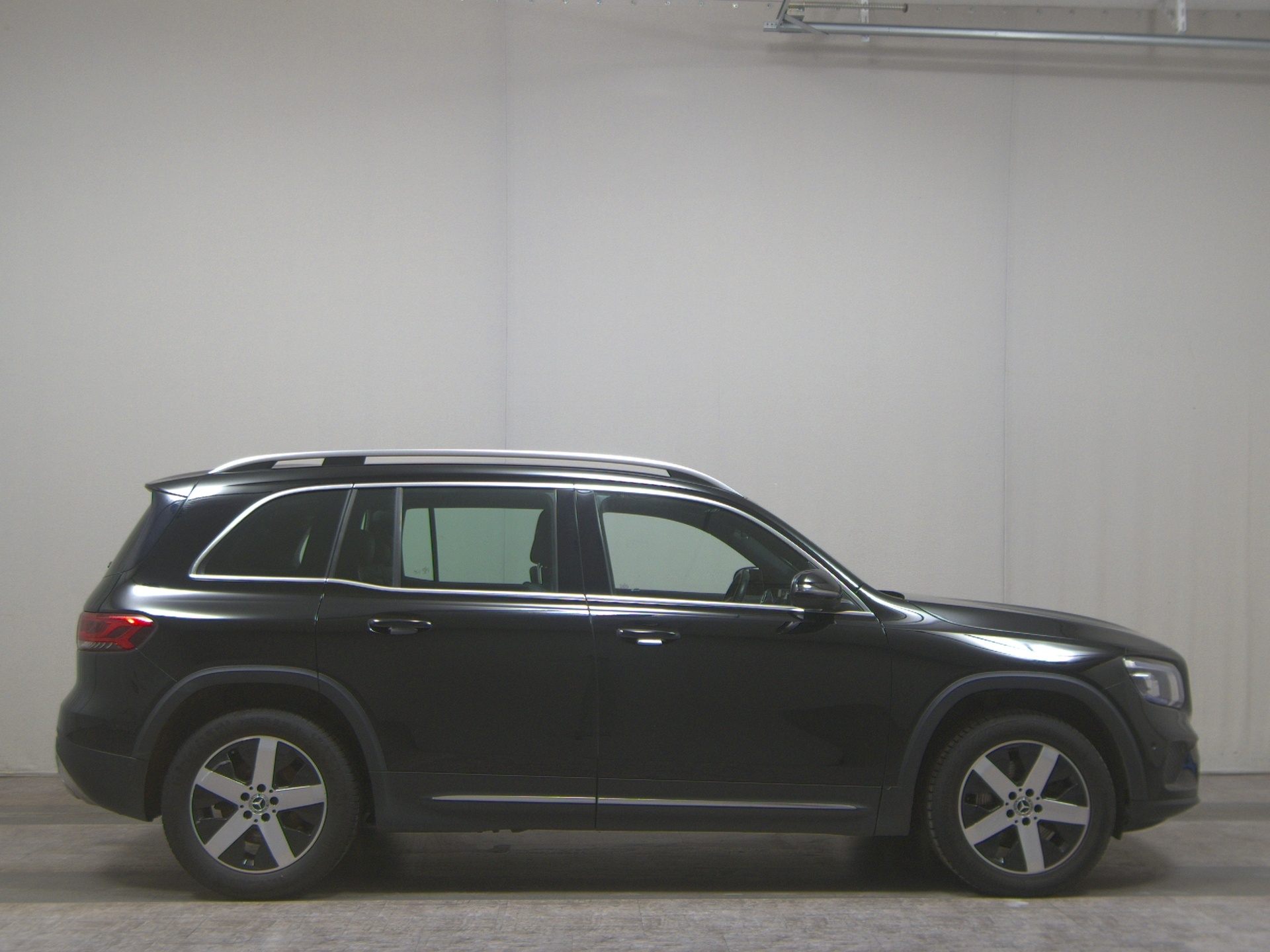 Mercedes-Benz GLB 220 d Progressive T-Leder Navi LED RfK AHK