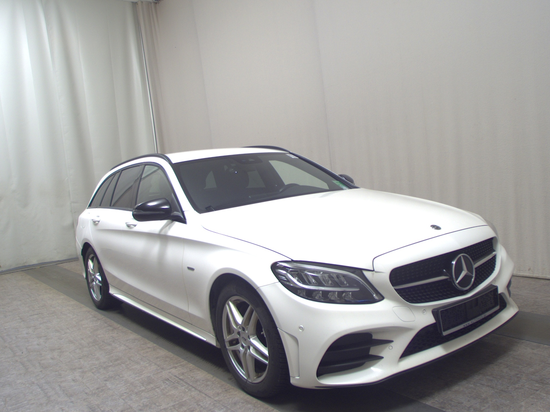 Mercedes-Benz C 220 T d AMG-Line Night AHK Wides. Burmes. LED 3