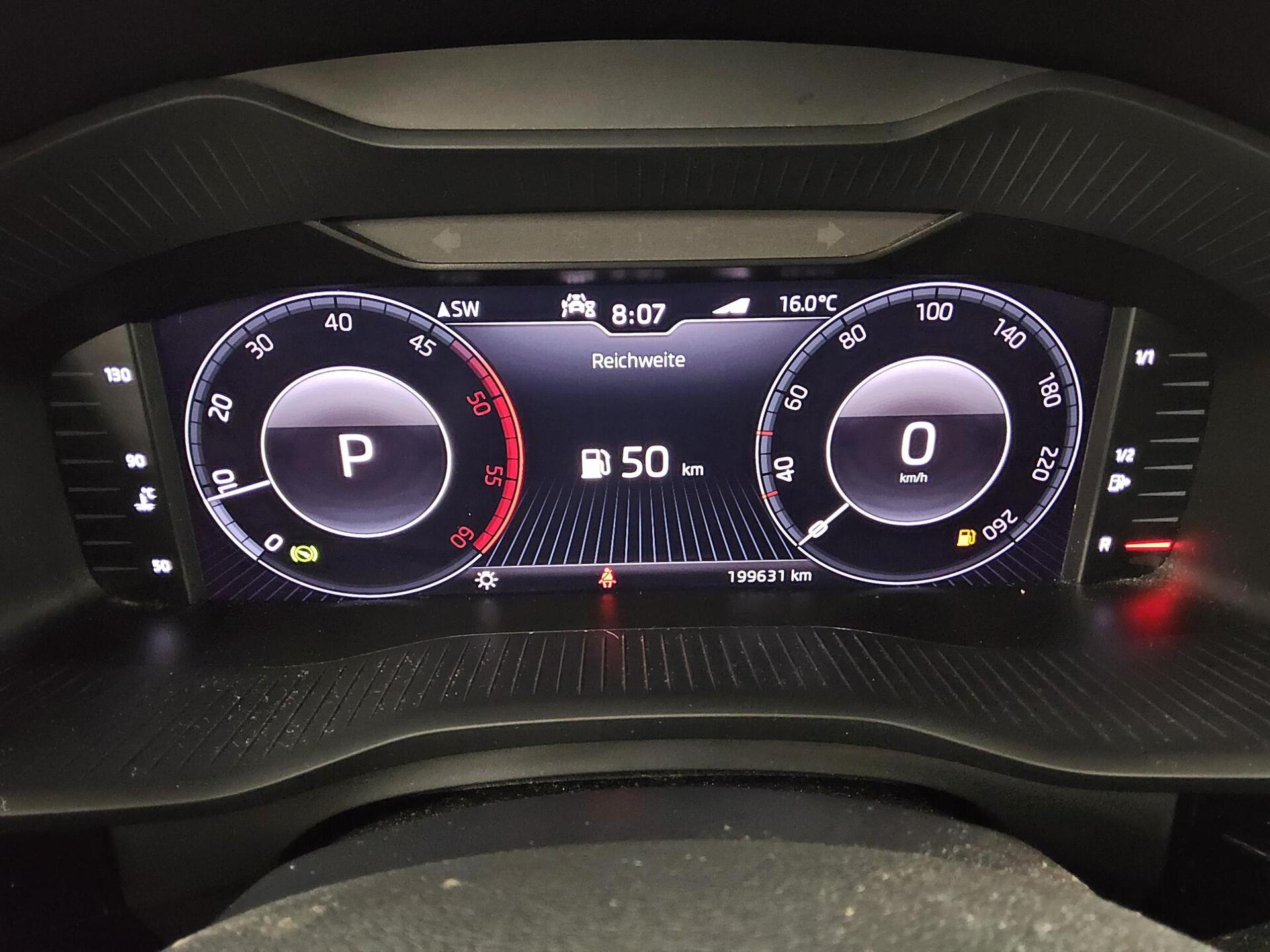 Skoda Kodiaq 2.0 TDI 4x4 L&K Leder Navi LED vc 360° 8