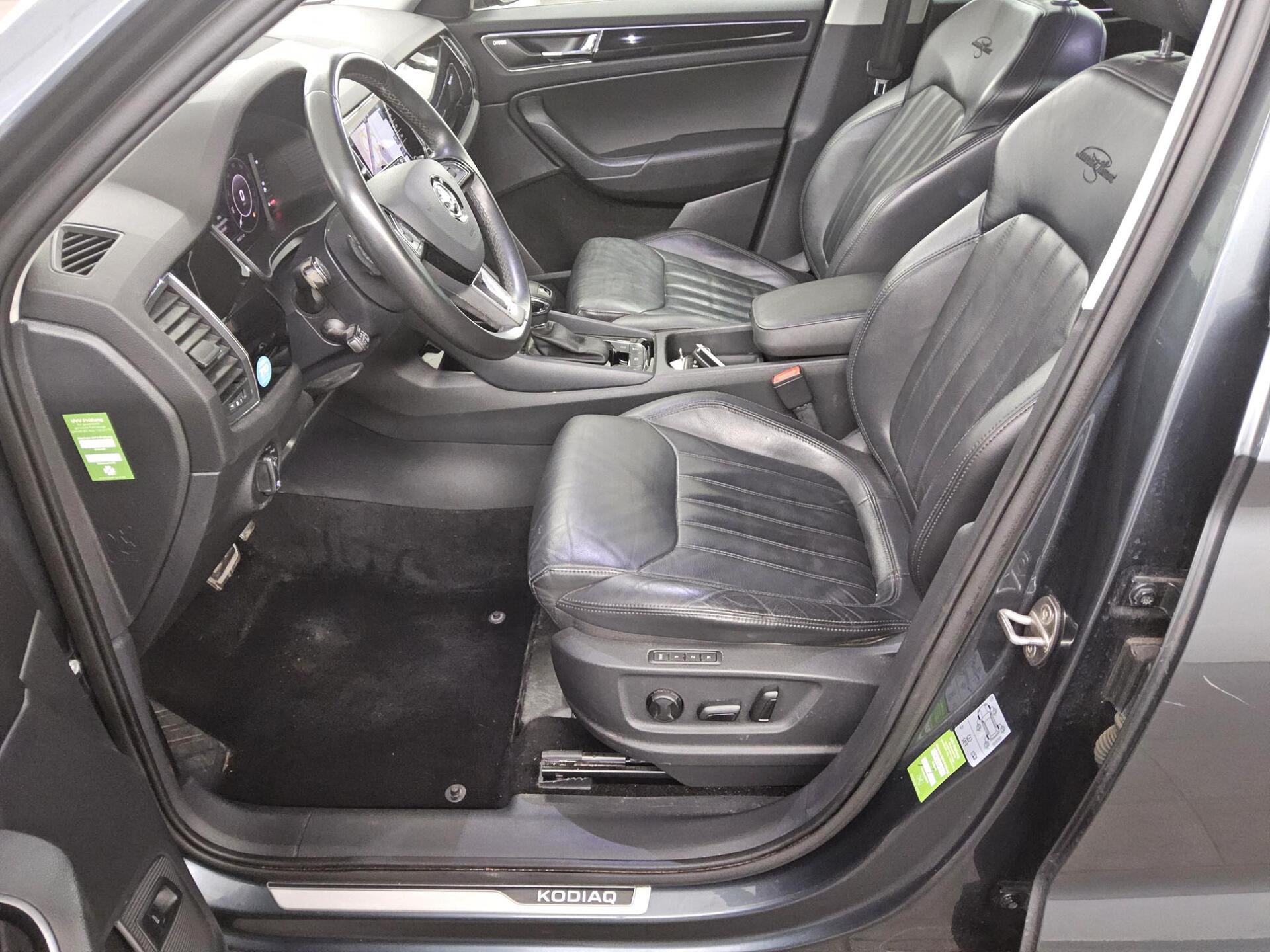 Skoda Kodiaq 2.0 TDI 4x4 L&K Leder Navi LED vc 360° 9