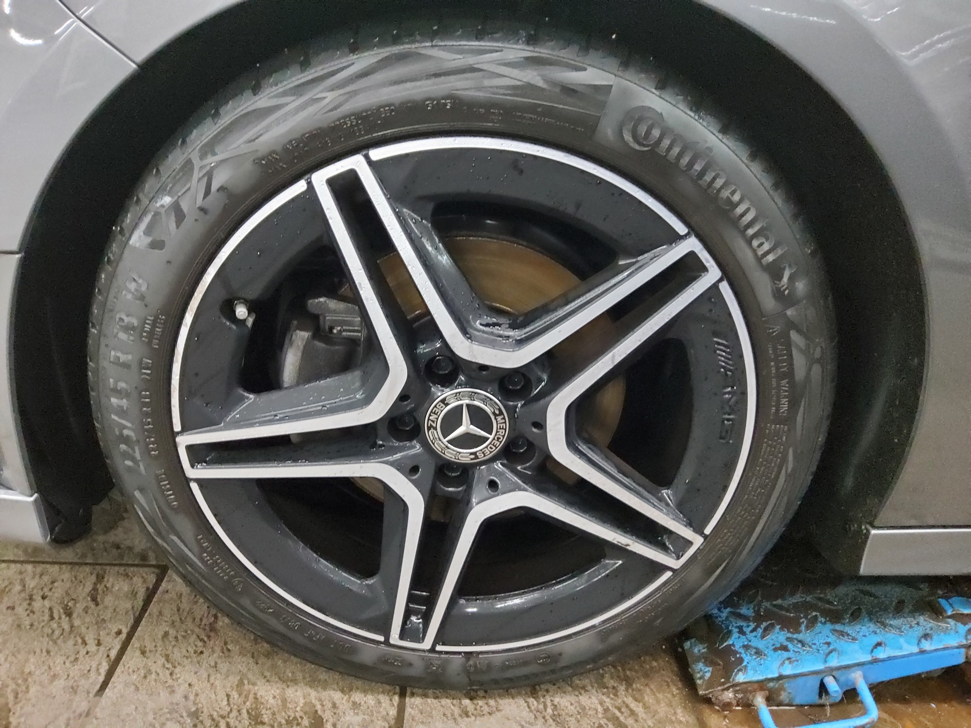 Mercedes-Benz A 180 d AMG-Line T-Leder Navi LED MBUX high RFK 11