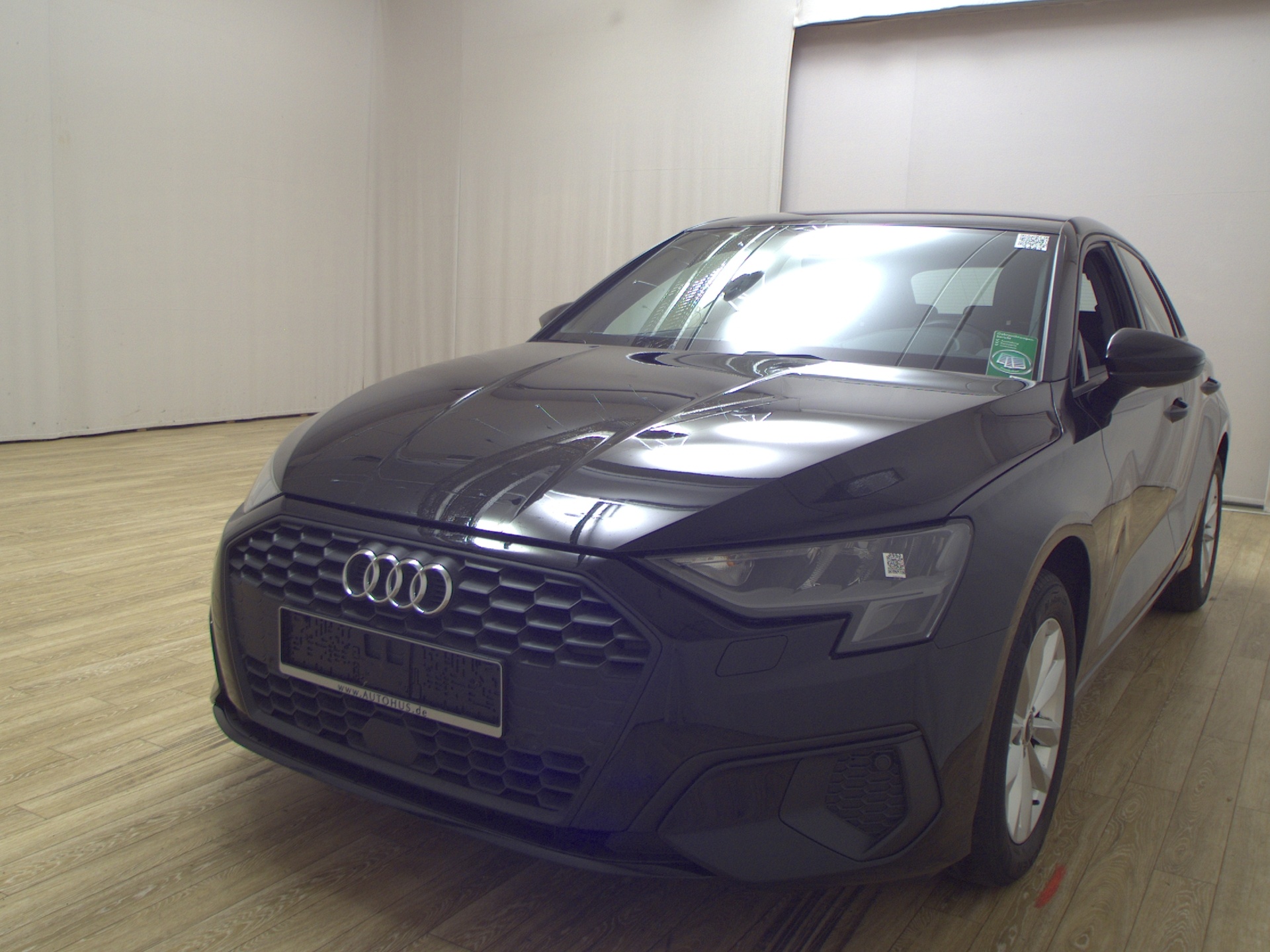 Audi A3 Sportback 30 TFSI Navi Vorb. vc LED AHK PDC 2