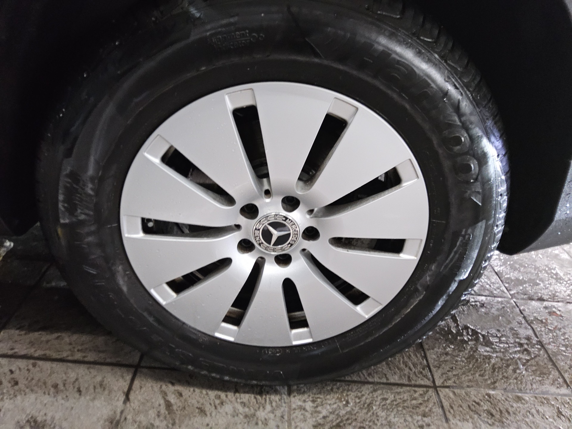 Mercedes-Benz GLC 200 d 4M Navi LED Panorama Kamera Tempomat 10