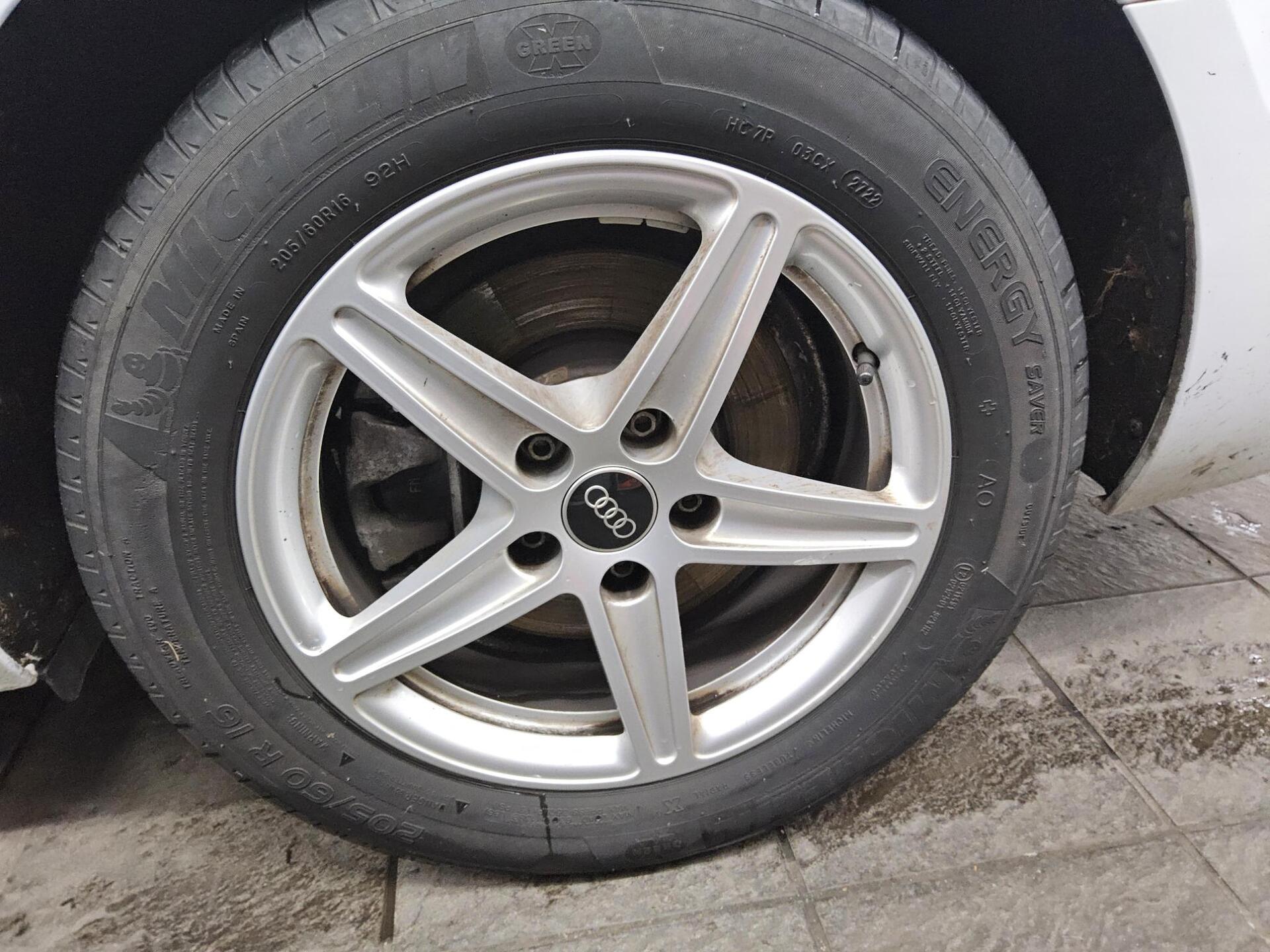 Audi A4 Avant 35 TDI Navi LED AHK PDC Memory Tempomat 10