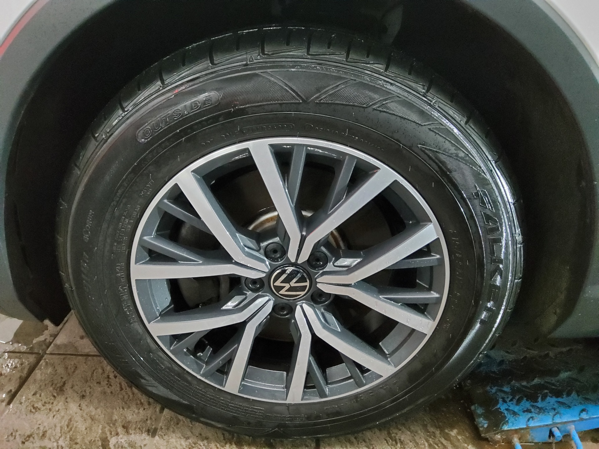 Volkswagen Tiguan 1.4 TSI e Life Navi LED AID HuD ACC PDC 11