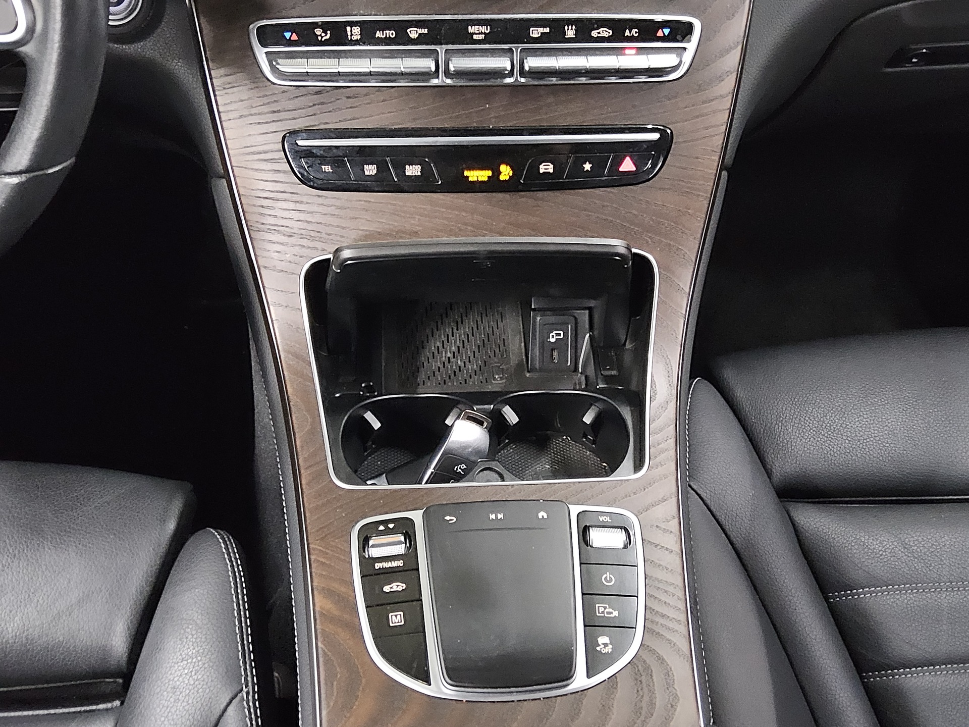 Mercedes-Benz GLC 300 de 4M Airm. Leder Widescreen MB-LED Ahk 6