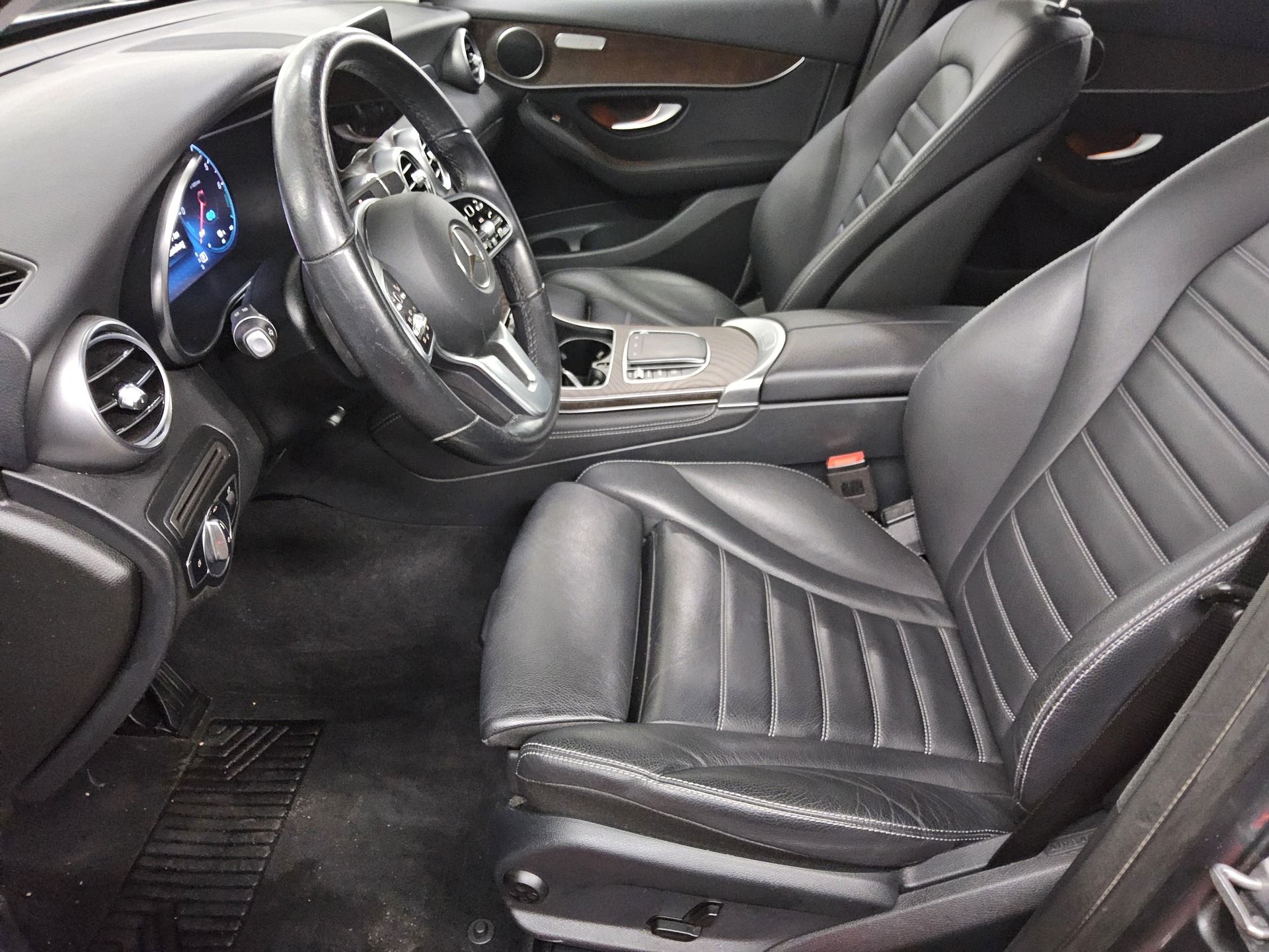 Mercedes-Benz GLC 300 de 4M Airm. Leder Widescreen MB-LED Ahk 9