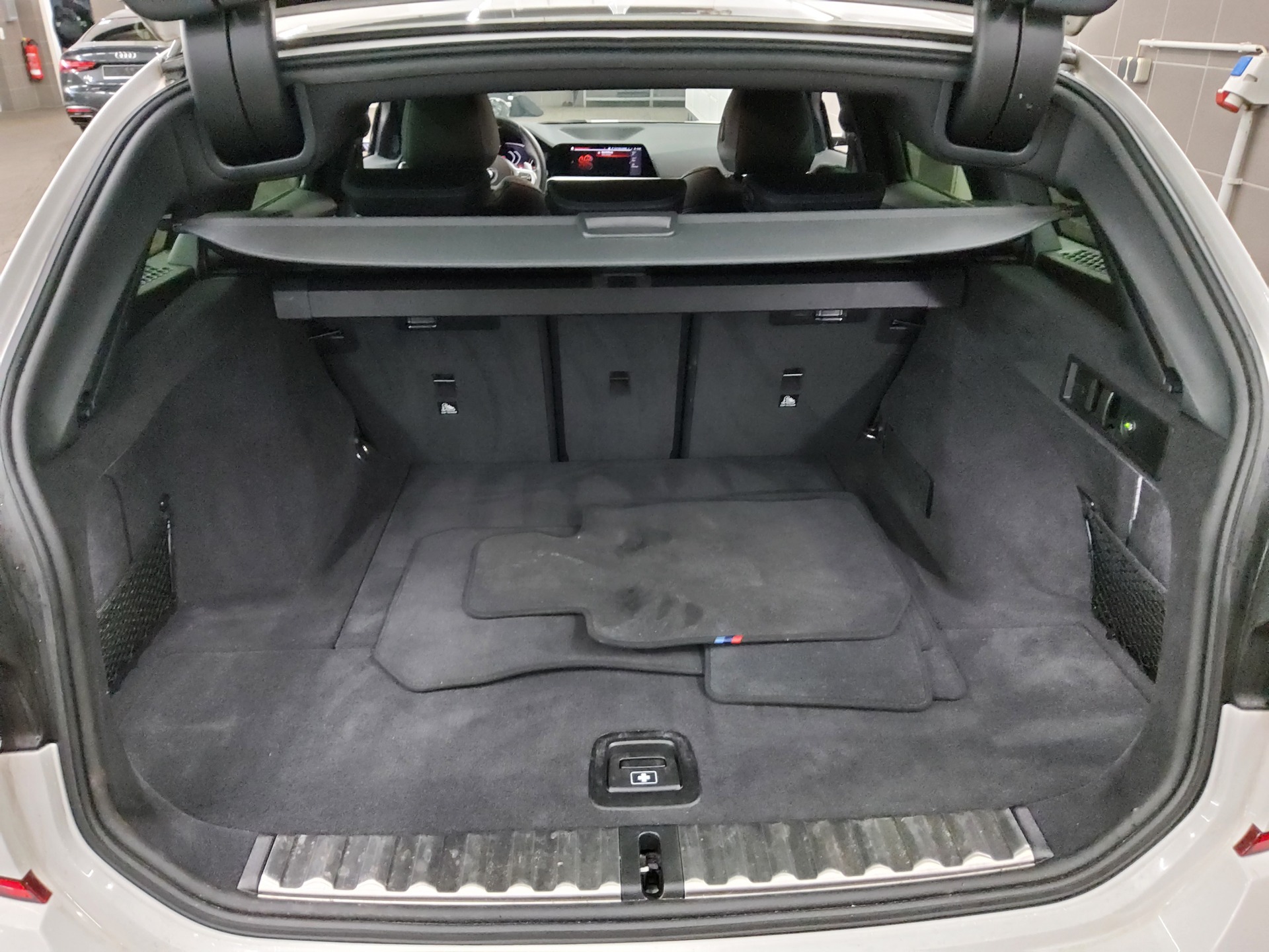 BMW M340i Touring xDr Navi LED RfK AHK HiFi ACC PDC 12