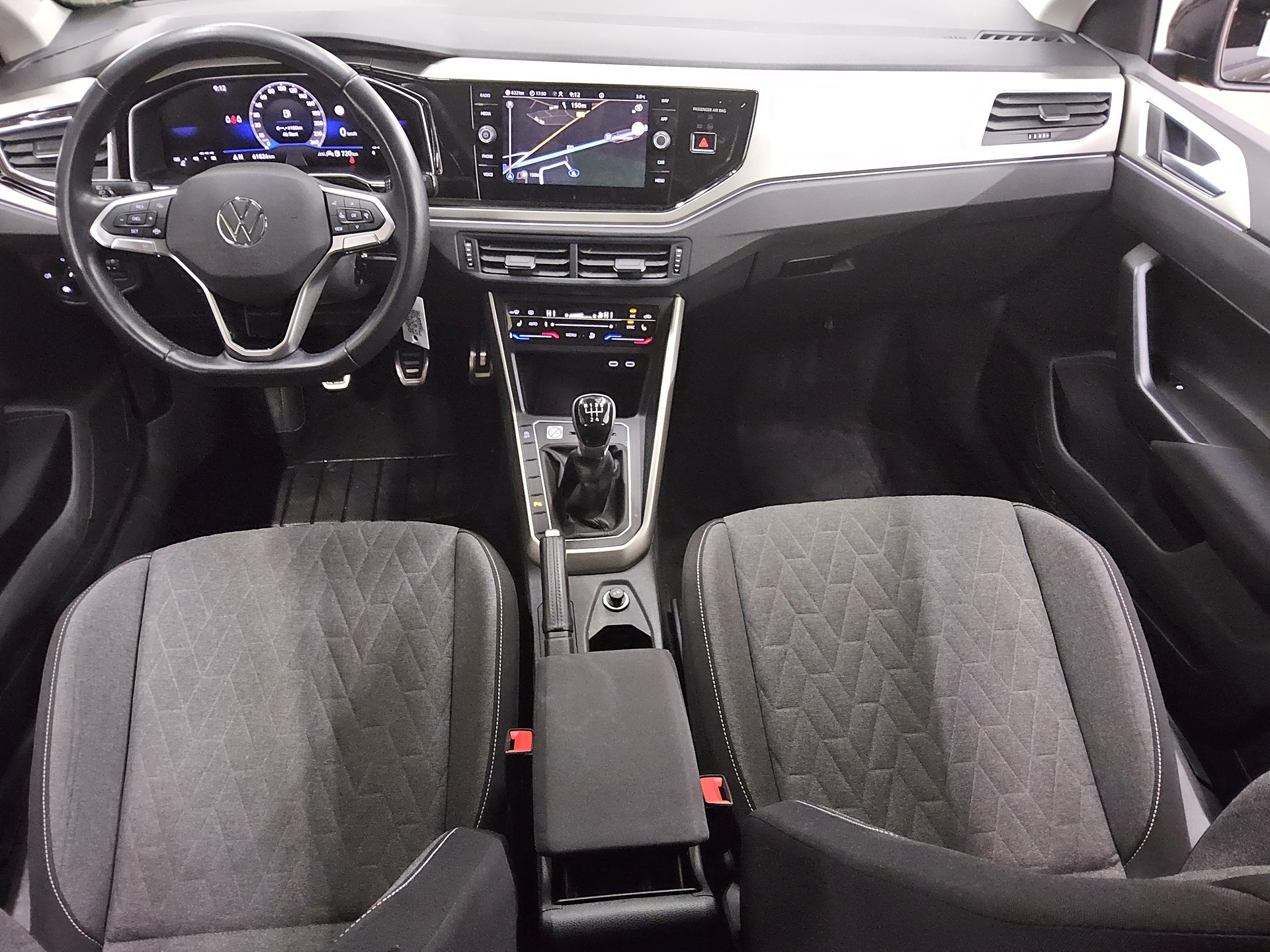 Volkswagen Polo 1.0 TSI Move Navi LED AID PDC SHZ DAB 5