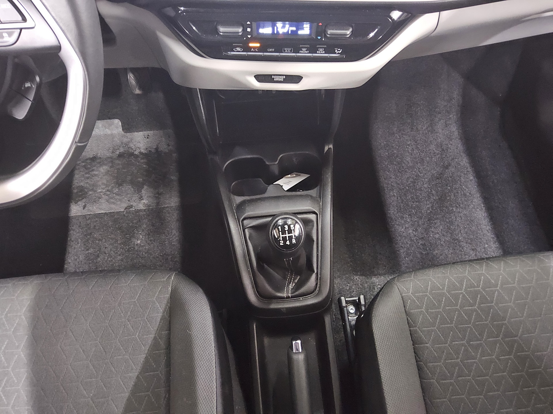 Suzuki Swift 1.2 Dualjet Mild-Hybrid Club Navi LED RFK 6