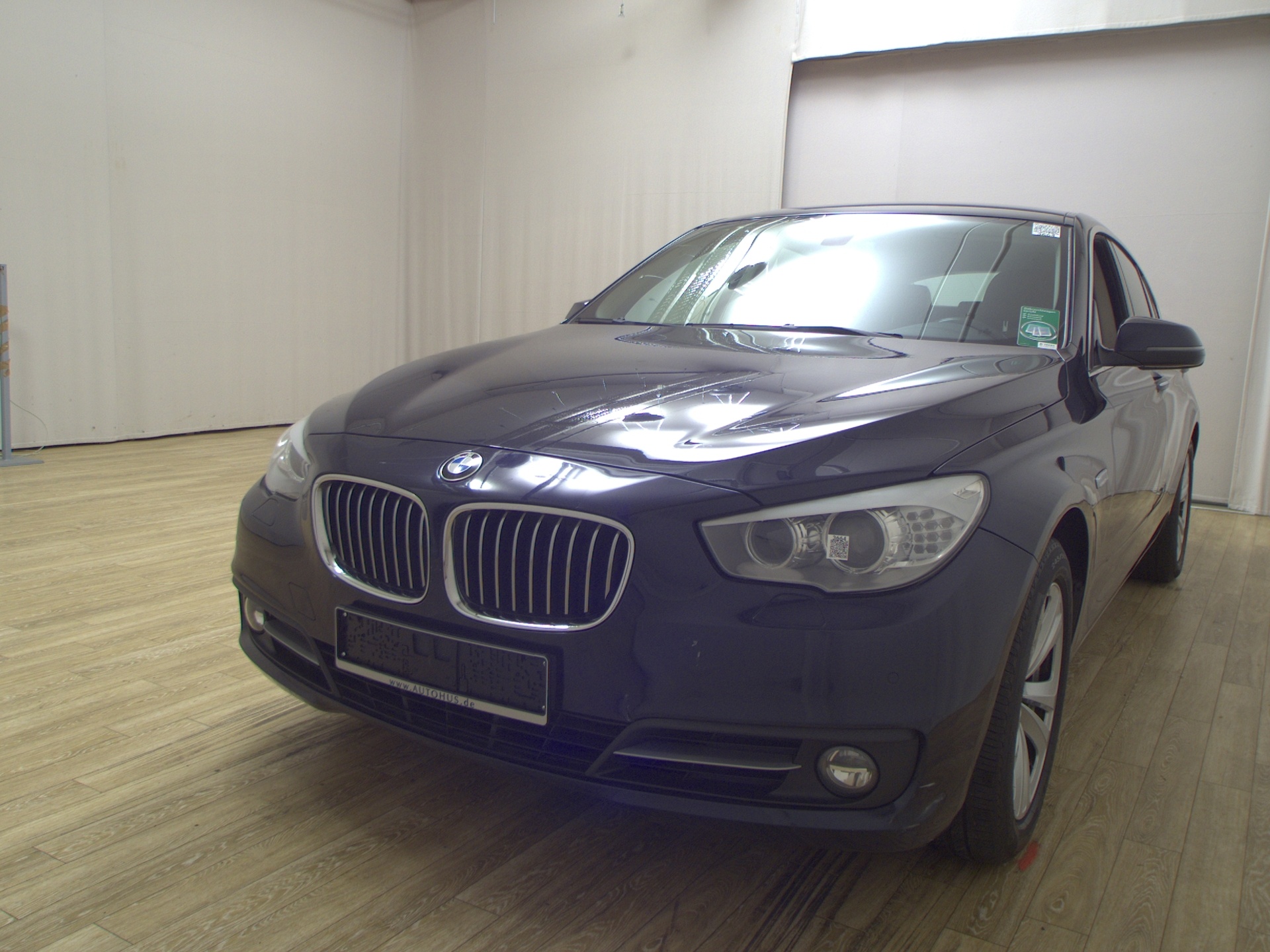 BMW 520 Gran Turismo Leder Navi Xenon Shz PDC Memory 2