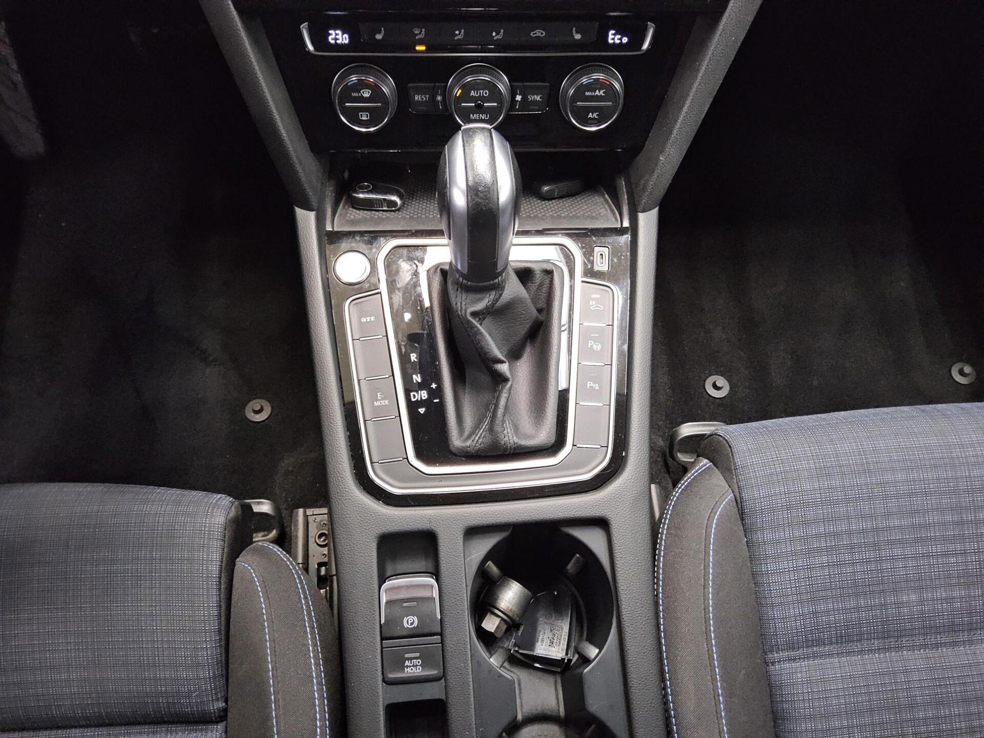 Volkswagen Passat Var. GTE 1.4 TSI Kamera ACC Matrix-LED 6