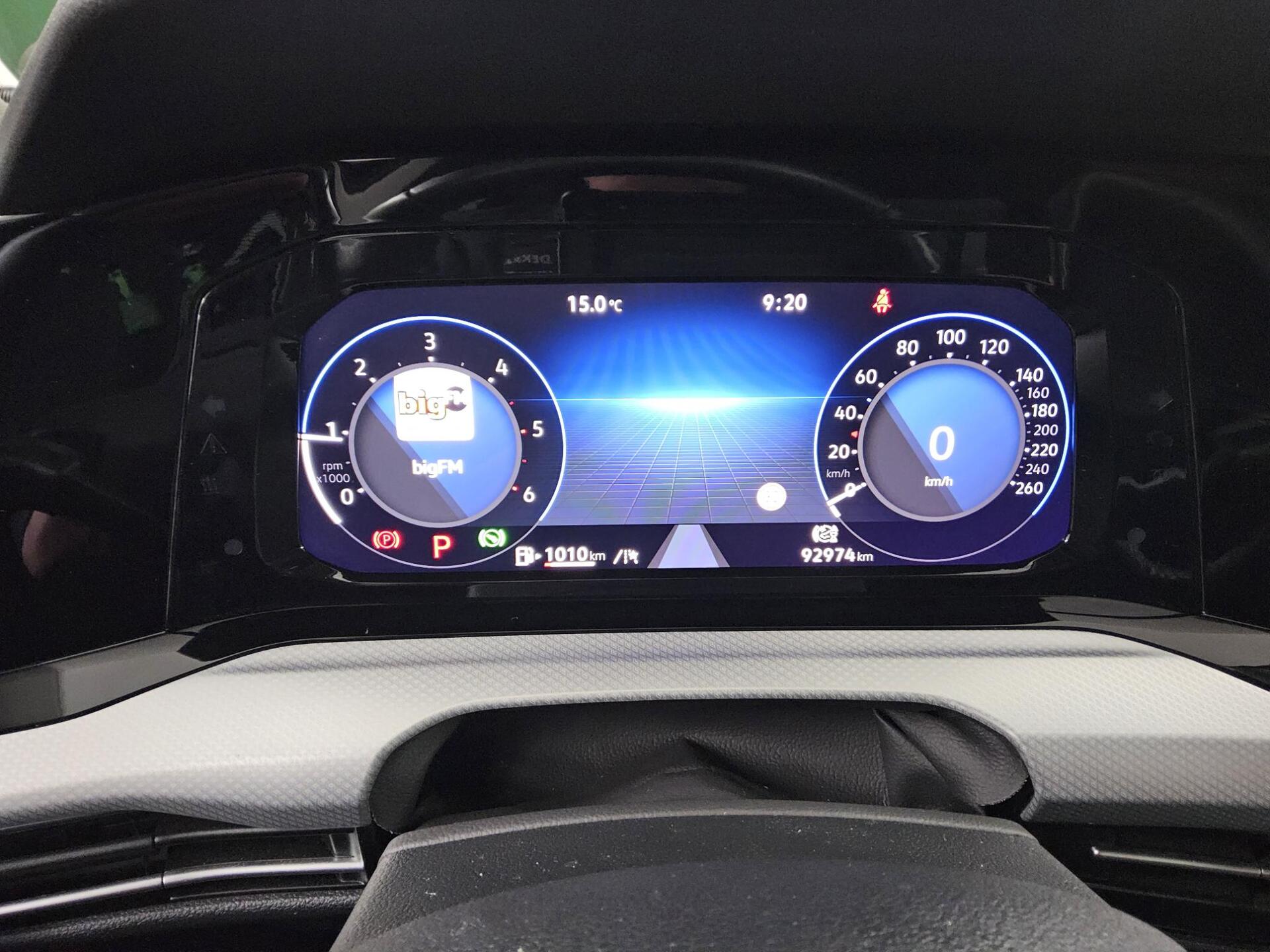 Volkswagen Golf-8 2.0 TDI Move Navi LED RfK AHK ACC PDC Shz 8