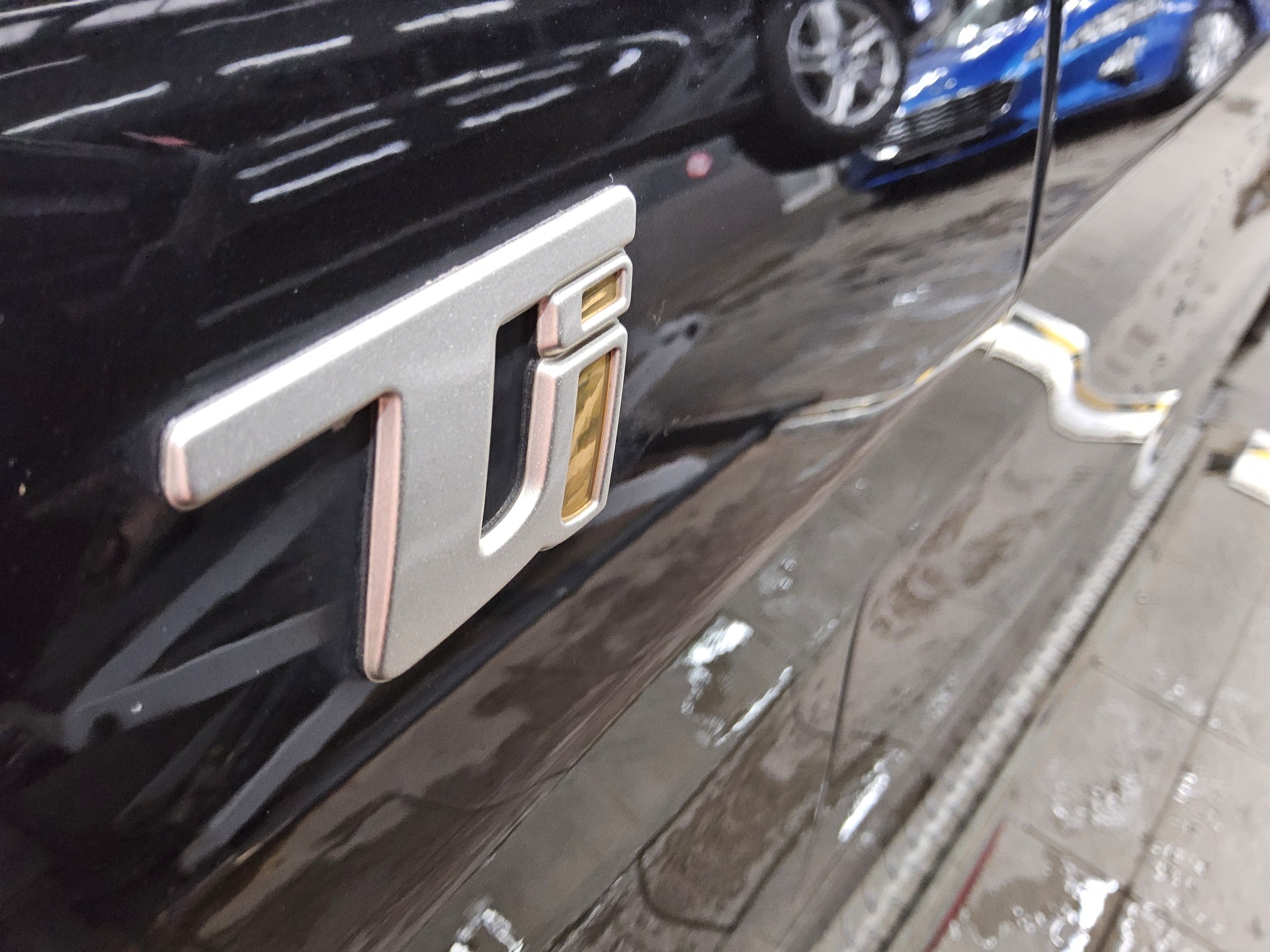 Alfa Romeo Stelvio 2.2 JTDM Leder Navi Xenon RfK PDC Shz 11