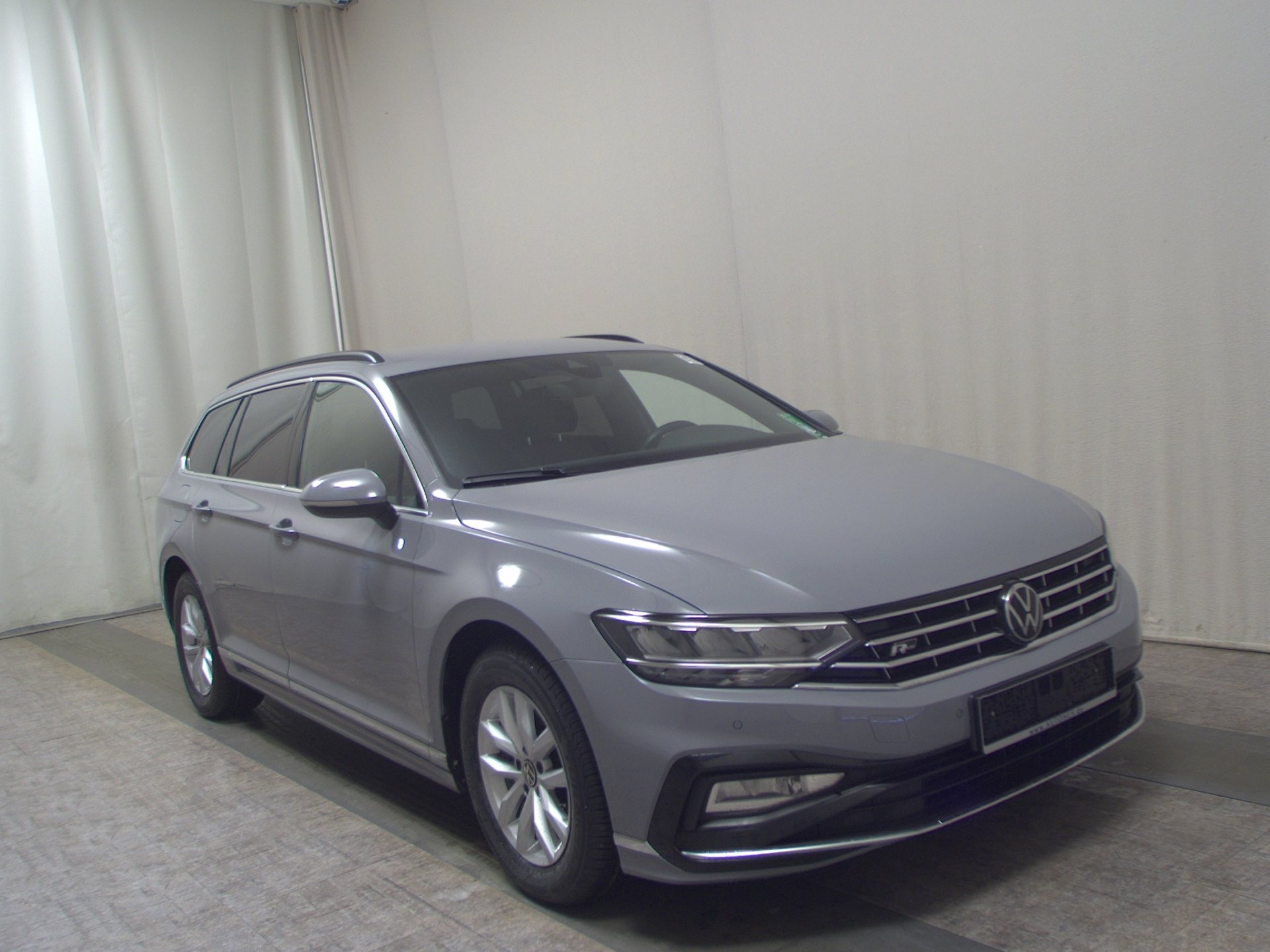Volkswagen Passat Var. 2.0 TDI Business Navi DC RfK LED ACC 3