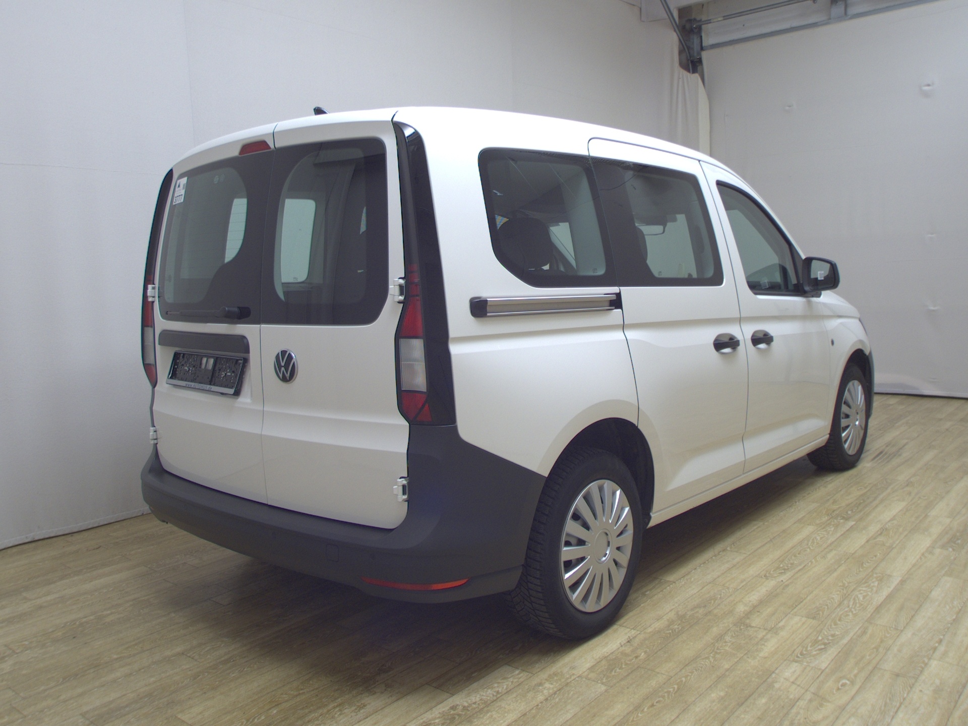 Volkswagen Caddy 2.0 TDI 5-Sitze Navi PDC DAB Tempomat 4