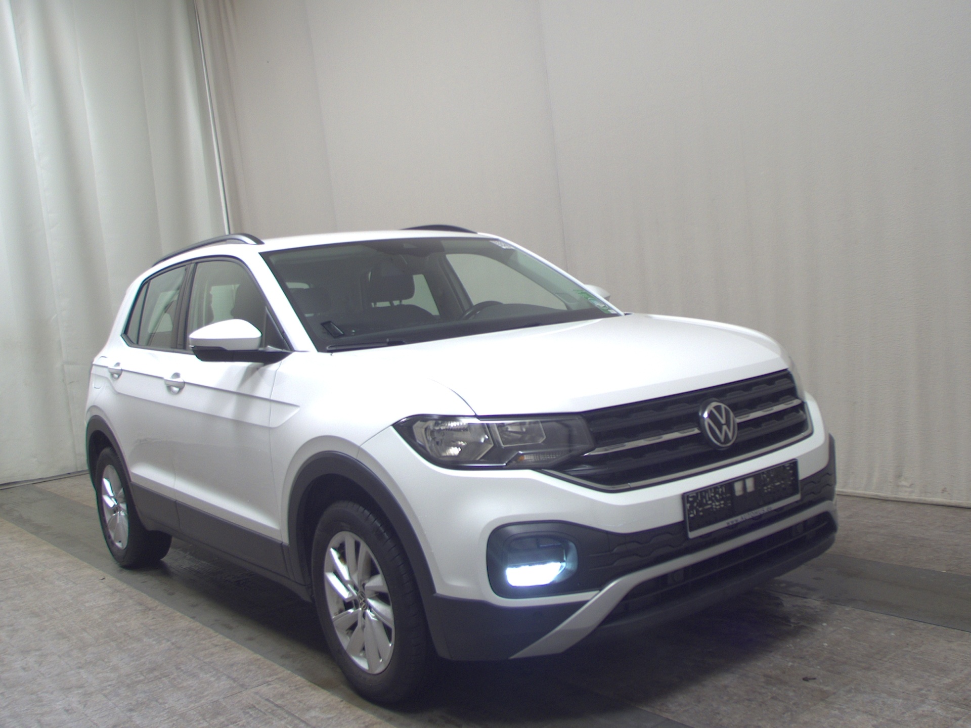 Volkswagen T-Cross 1.0 TSI Life Navi AHK PDC CarPlay BT 3