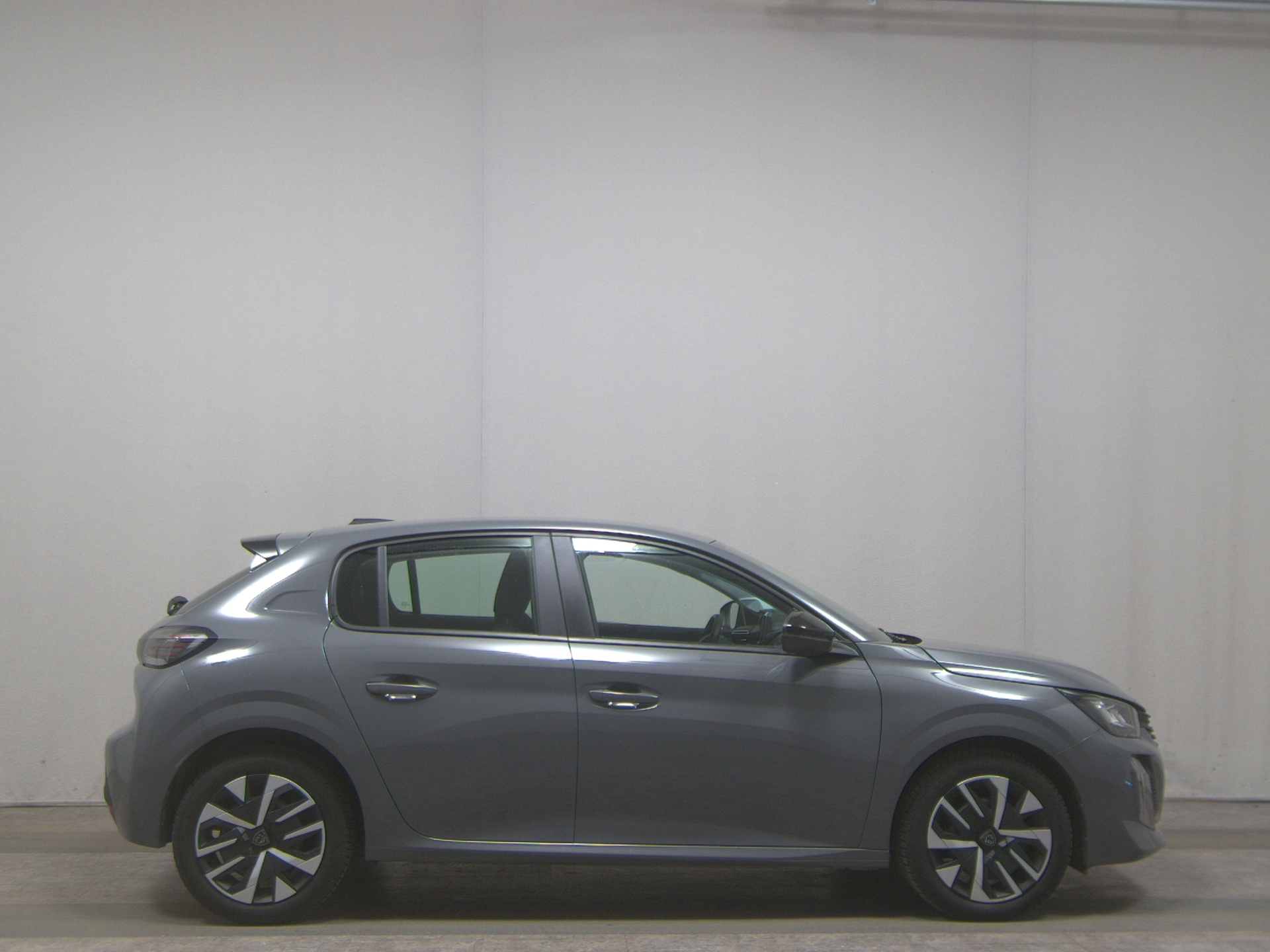 Peugeot 208 1.2 PureTech Active Bluetooth PDC