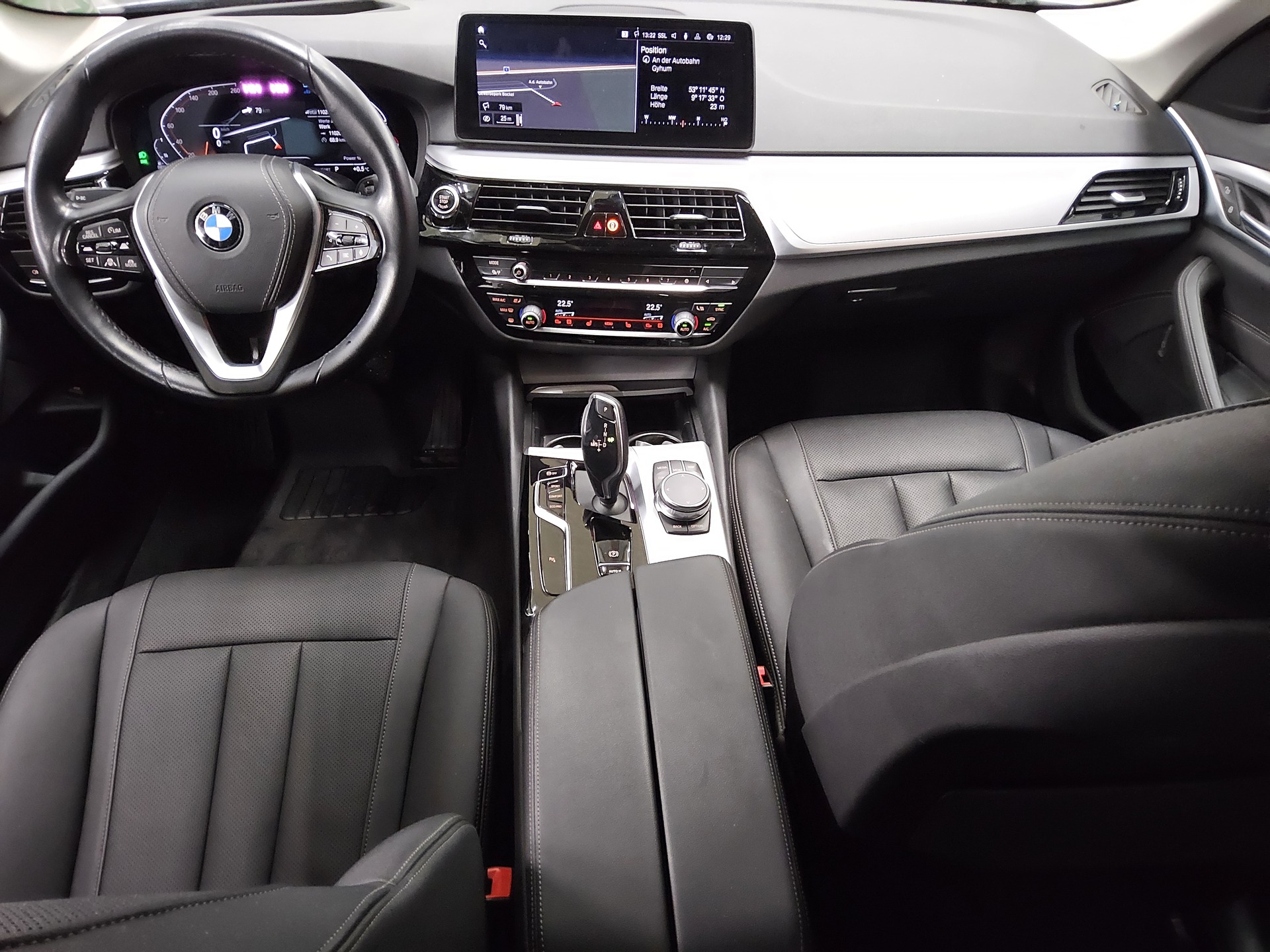 BMW 520dA Touring xDr Leder Navi LED LC-Prof HuD Ahk 5