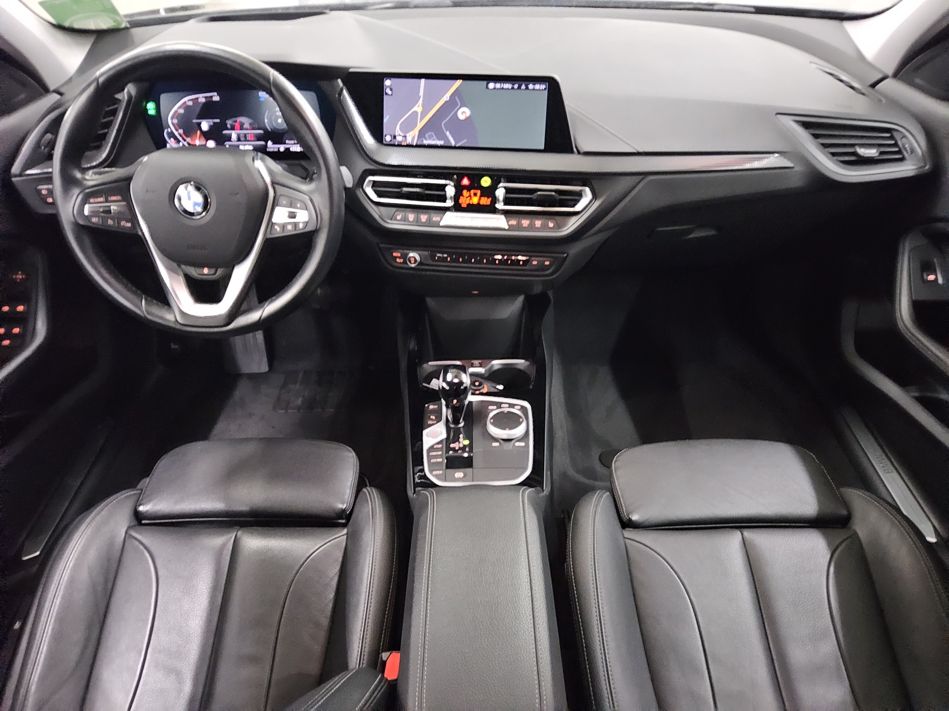 BMW 120dA Sport-Line Leder Navi LED HuD LC Prof. 5