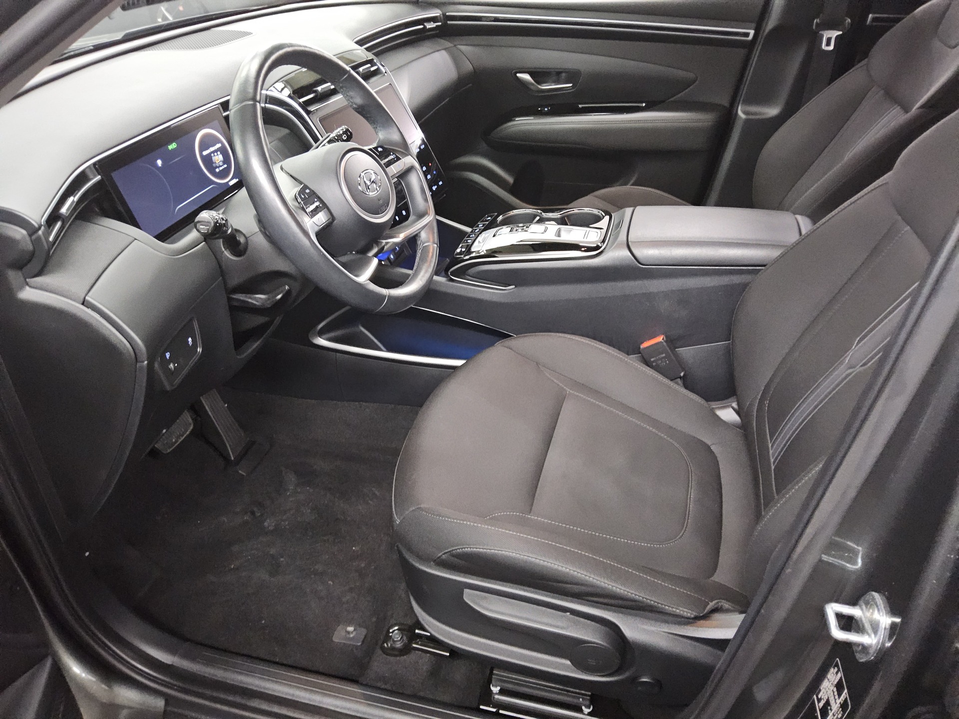 Hyundai Tucson 1.6 T-GDI Trend Navi LED ACC Sound RfK 9