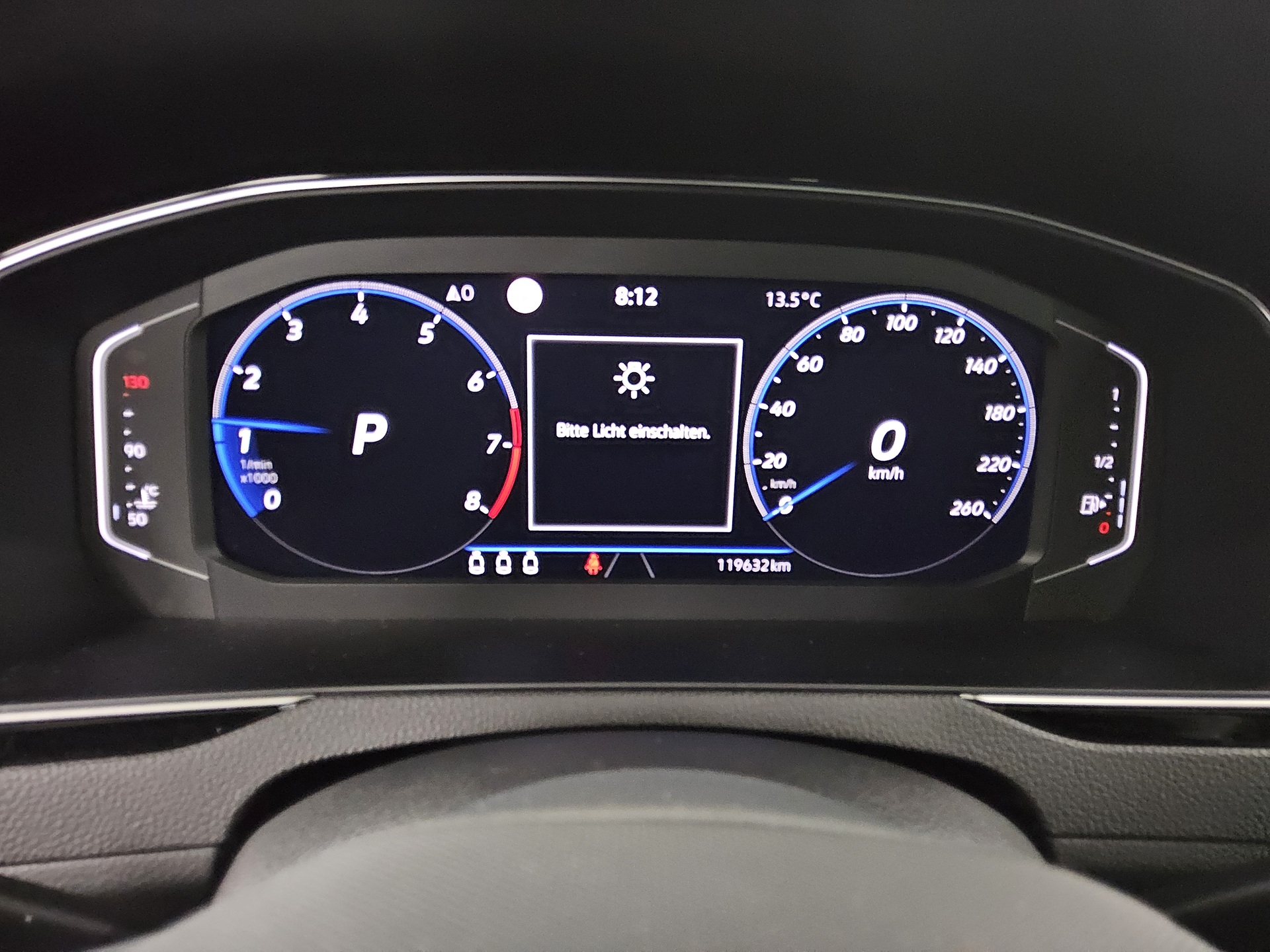 Volkswagen Passat Var. 2.0 TSI Business Navi DC Pano RFK 8