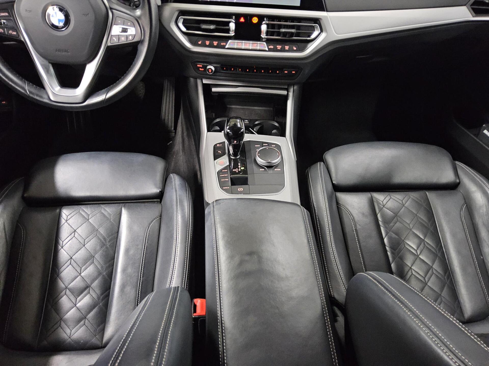 BMW 318dA Touring Advantage Leder Navi LED HiFi RfK 6